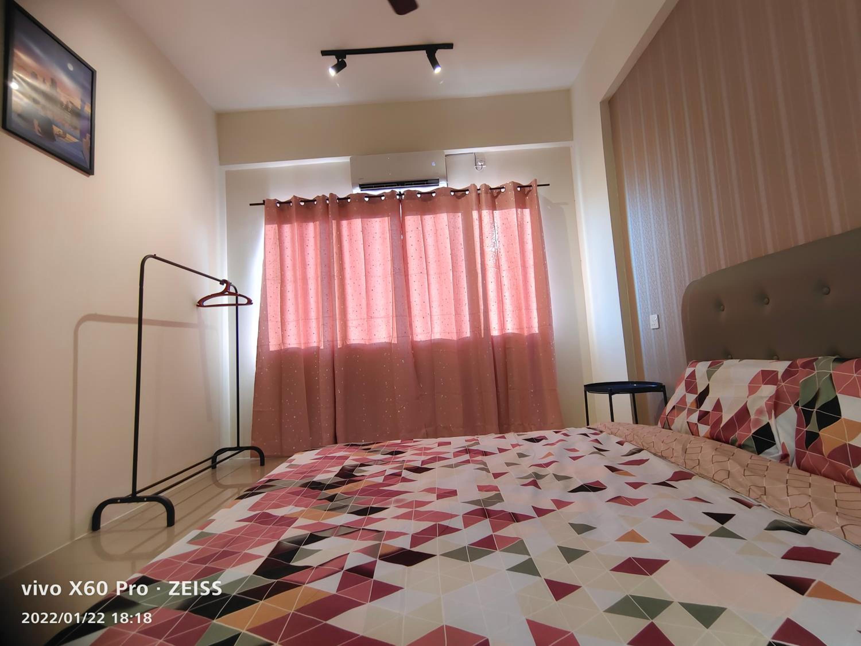 Three-Bedroom Apartment - Photo 5
