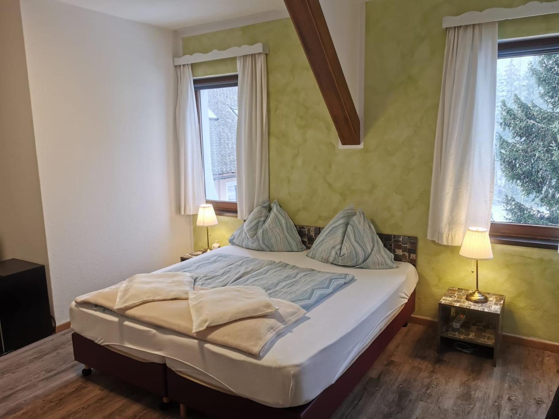 Double Room - Photo 2