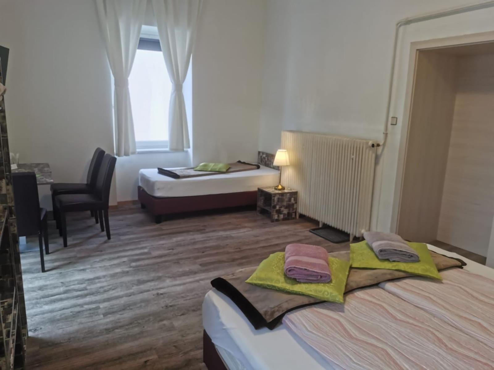Triple Room - Photo 1