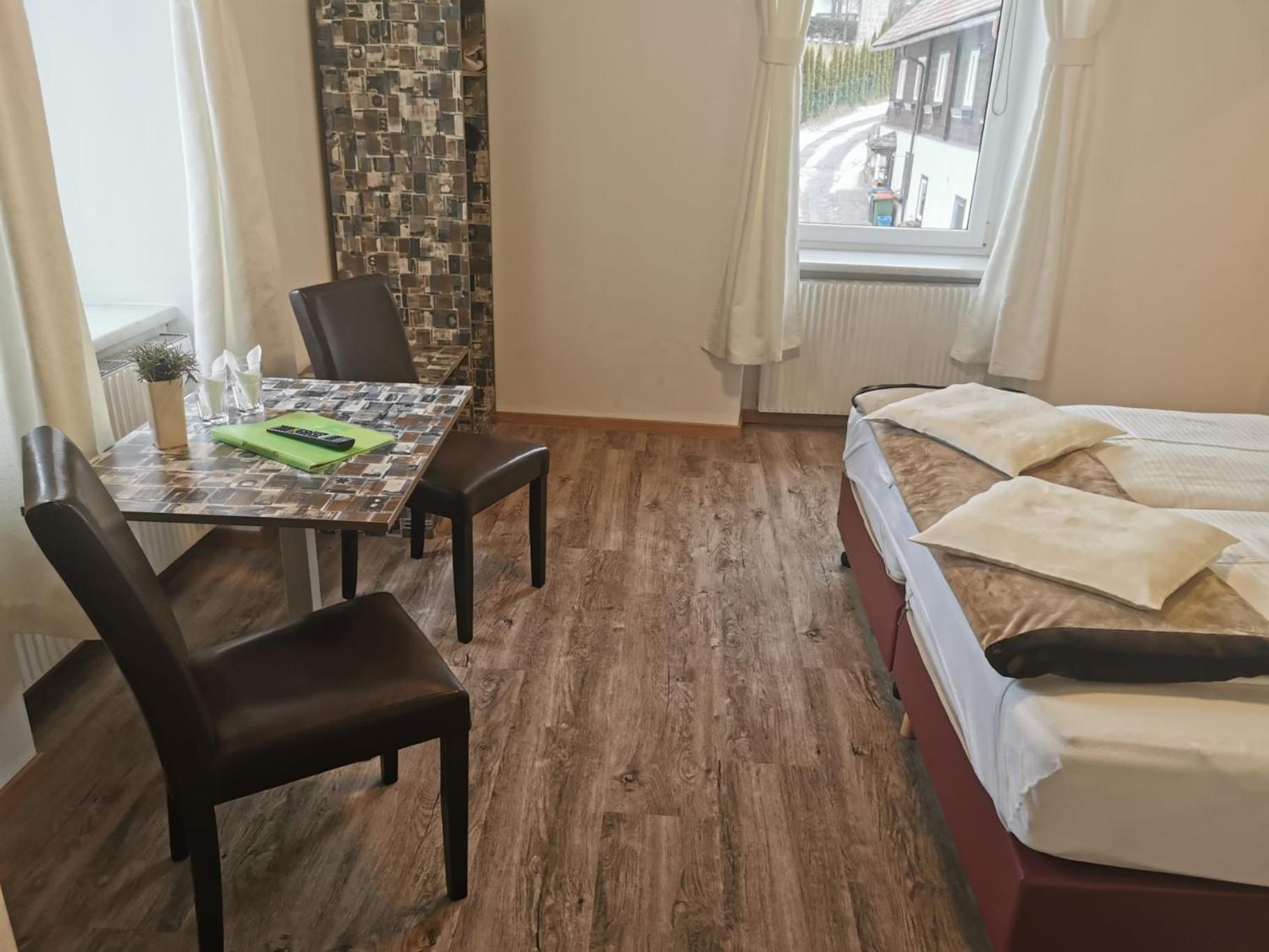Triple Room - Photo 5
