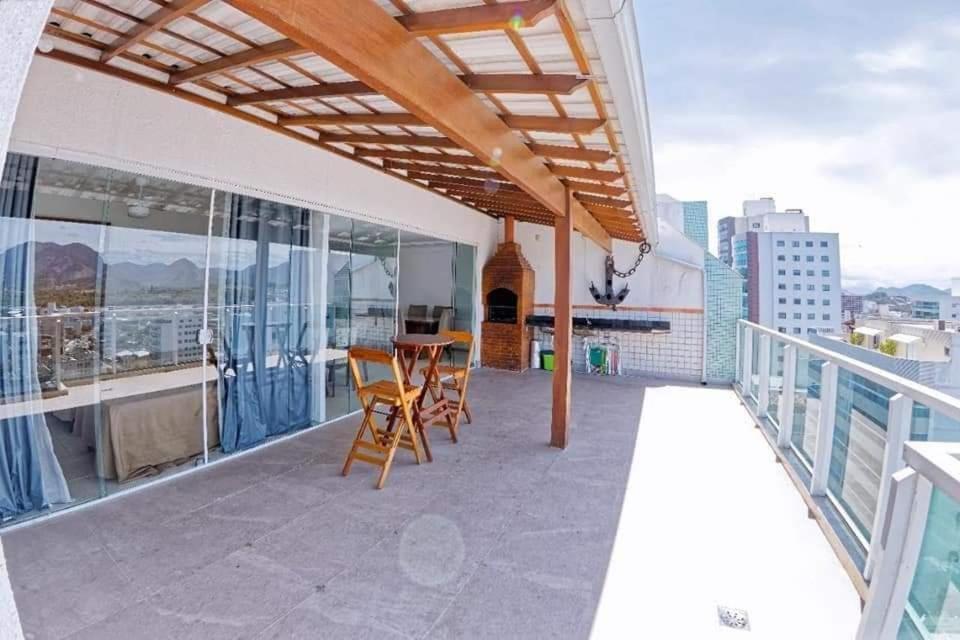 Penthouse Apartment - Photo 12