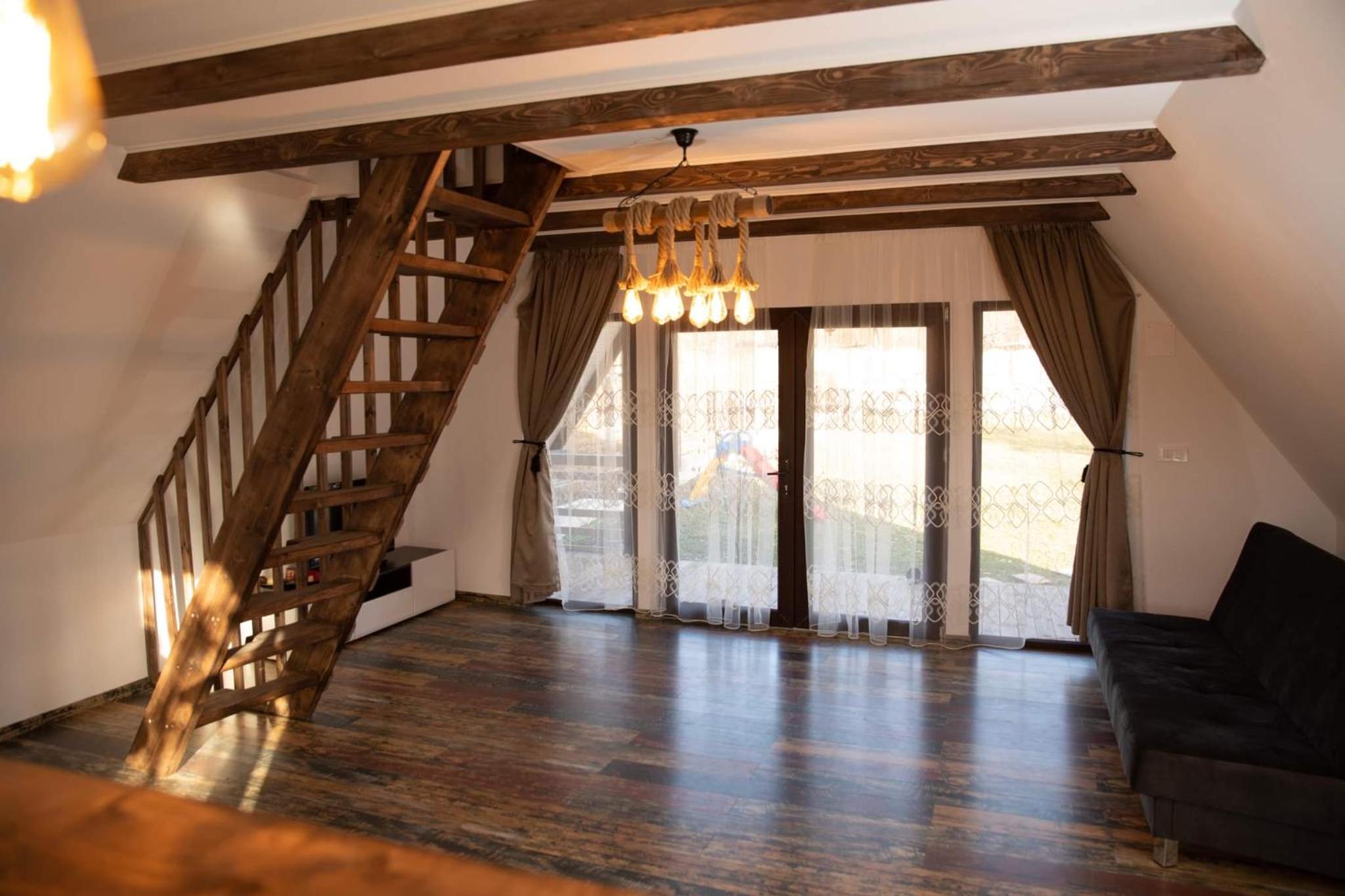 Two-Bedroom House - Photo 3
