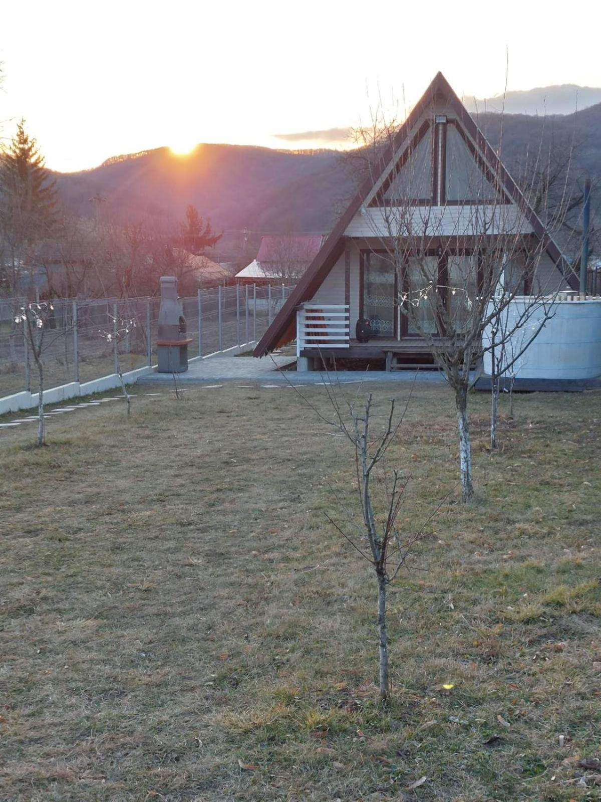 Two-Bedroom House - Photo 12