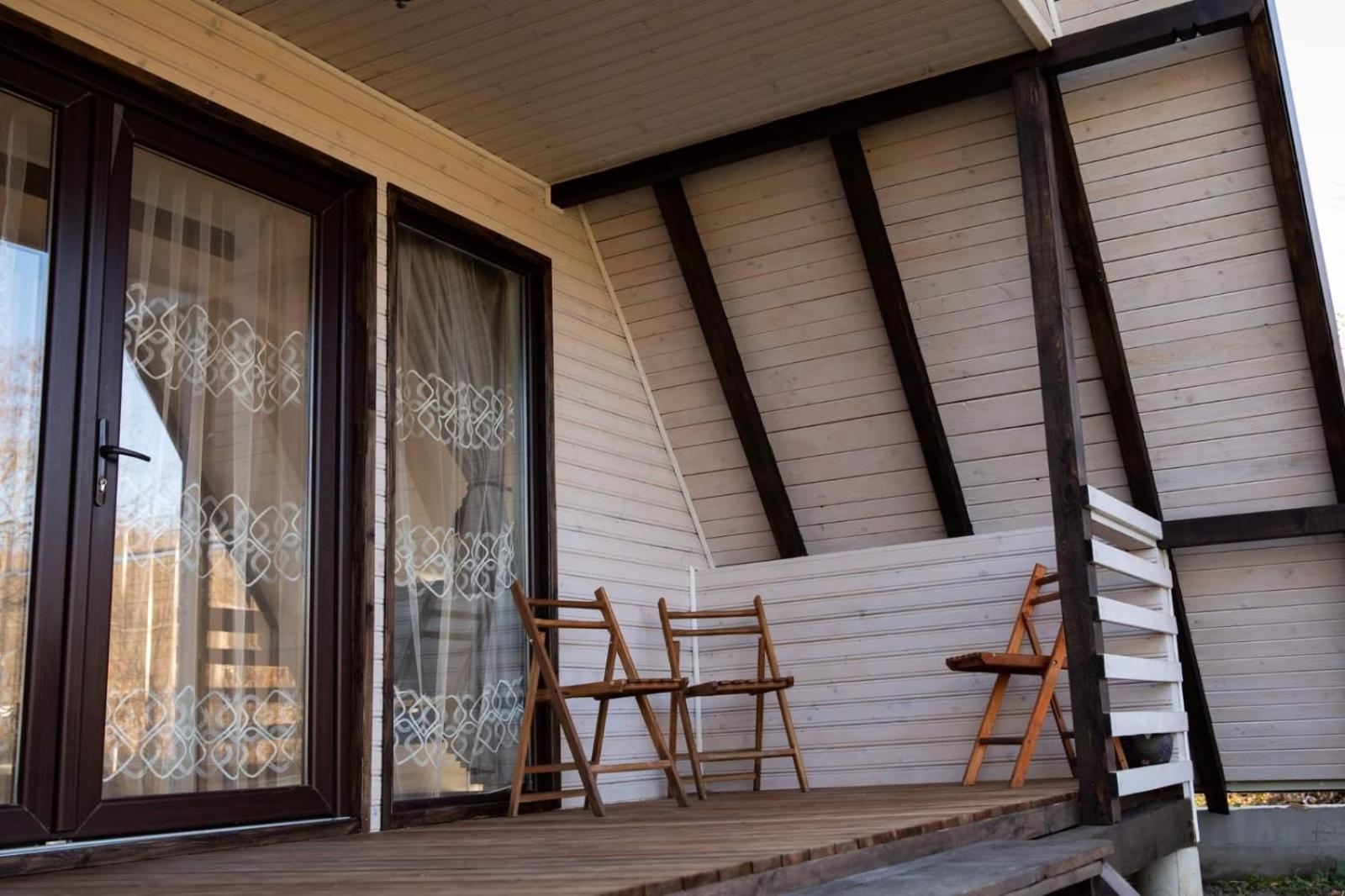 Two-Bedroom House - Photo 13