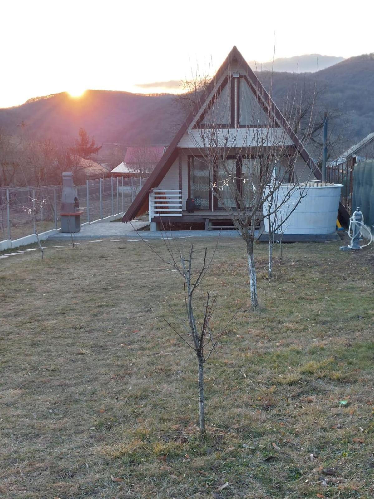 Two-Bedroom House - Photo 18