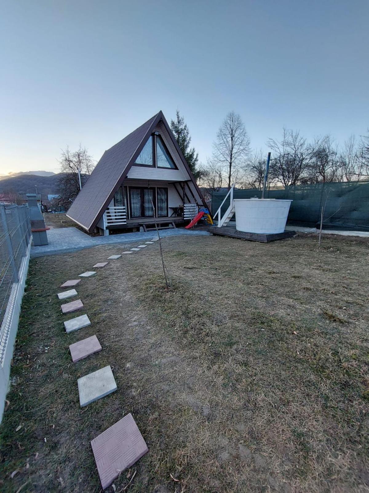 Two-Bedroom House - Photo 19