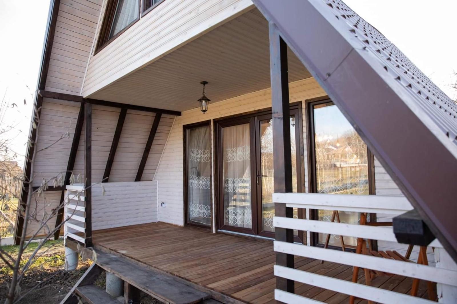Two-Bedroom House - Photo 20