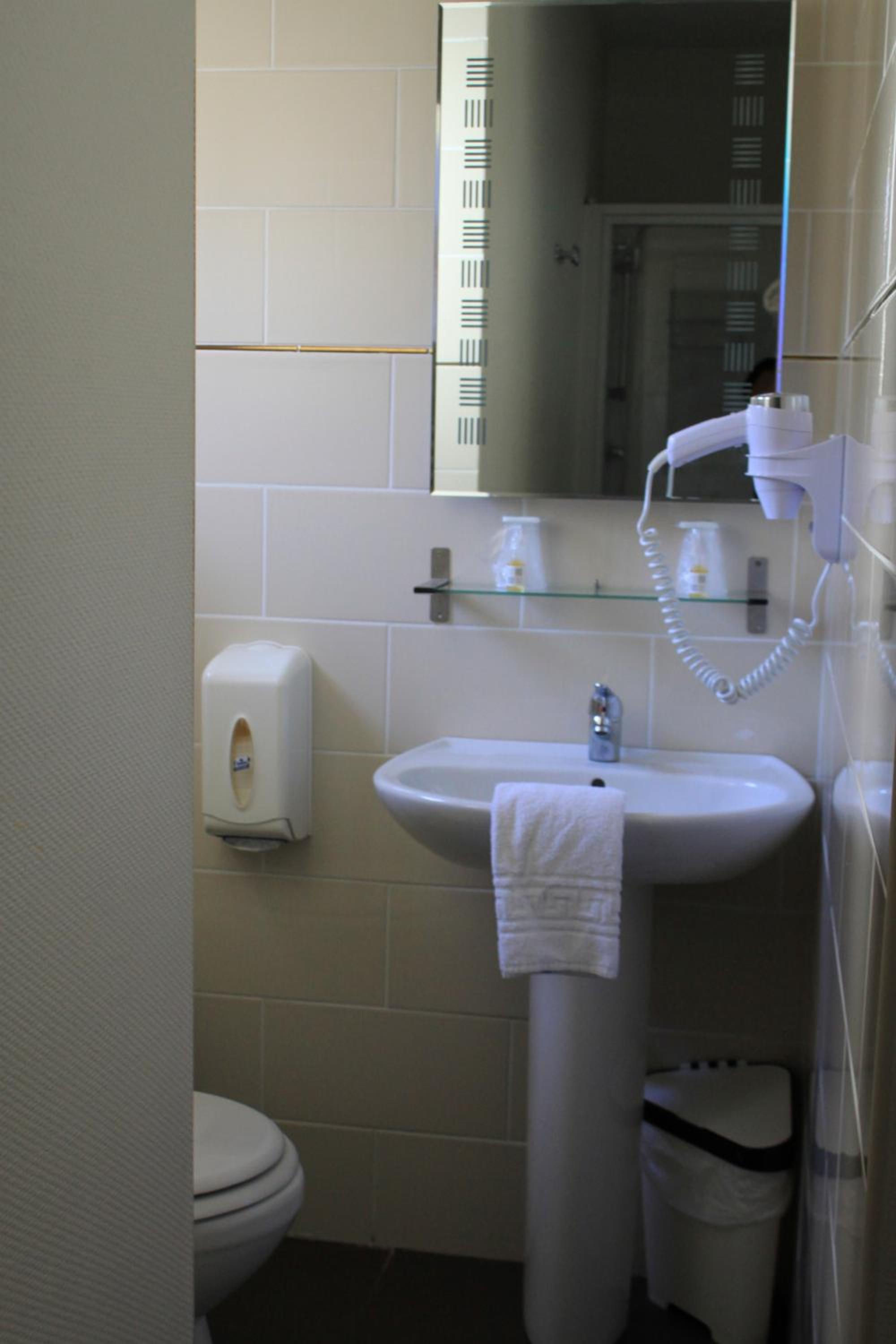 Comfort Double Room - Photo 5