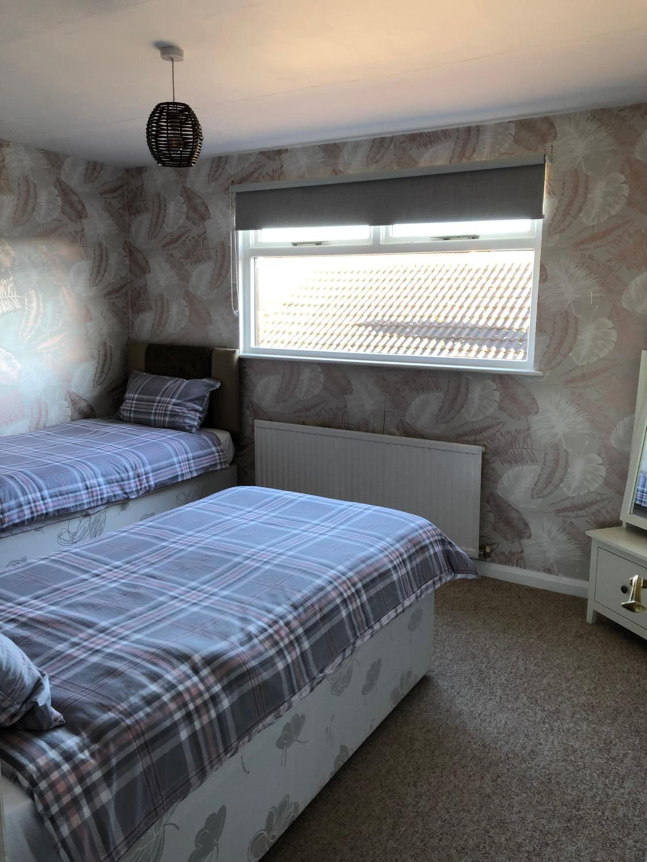 Four-Bedroom House - Photo 27