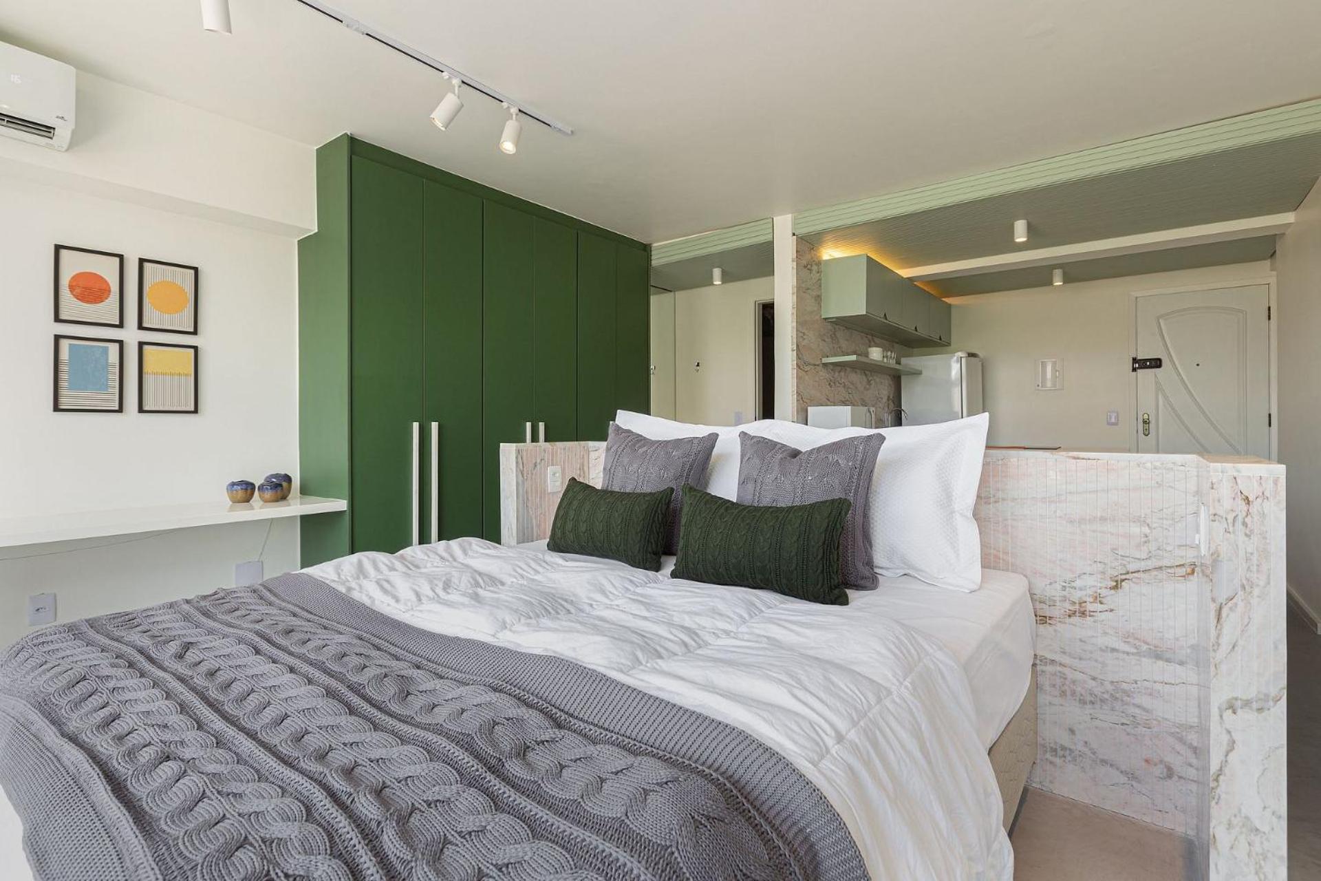 Apartment with View - Photo 24