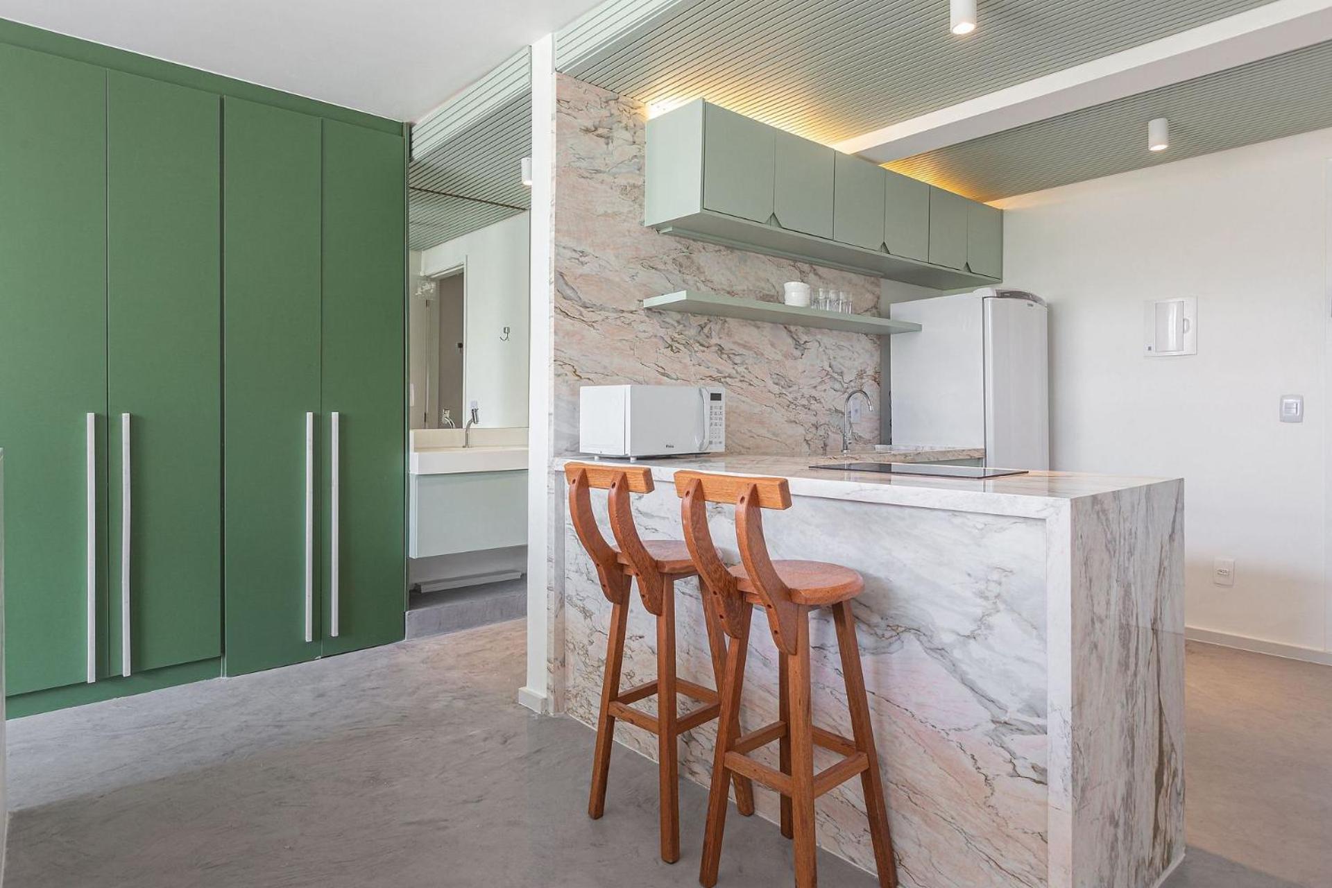 Apartment with View - Photo 10