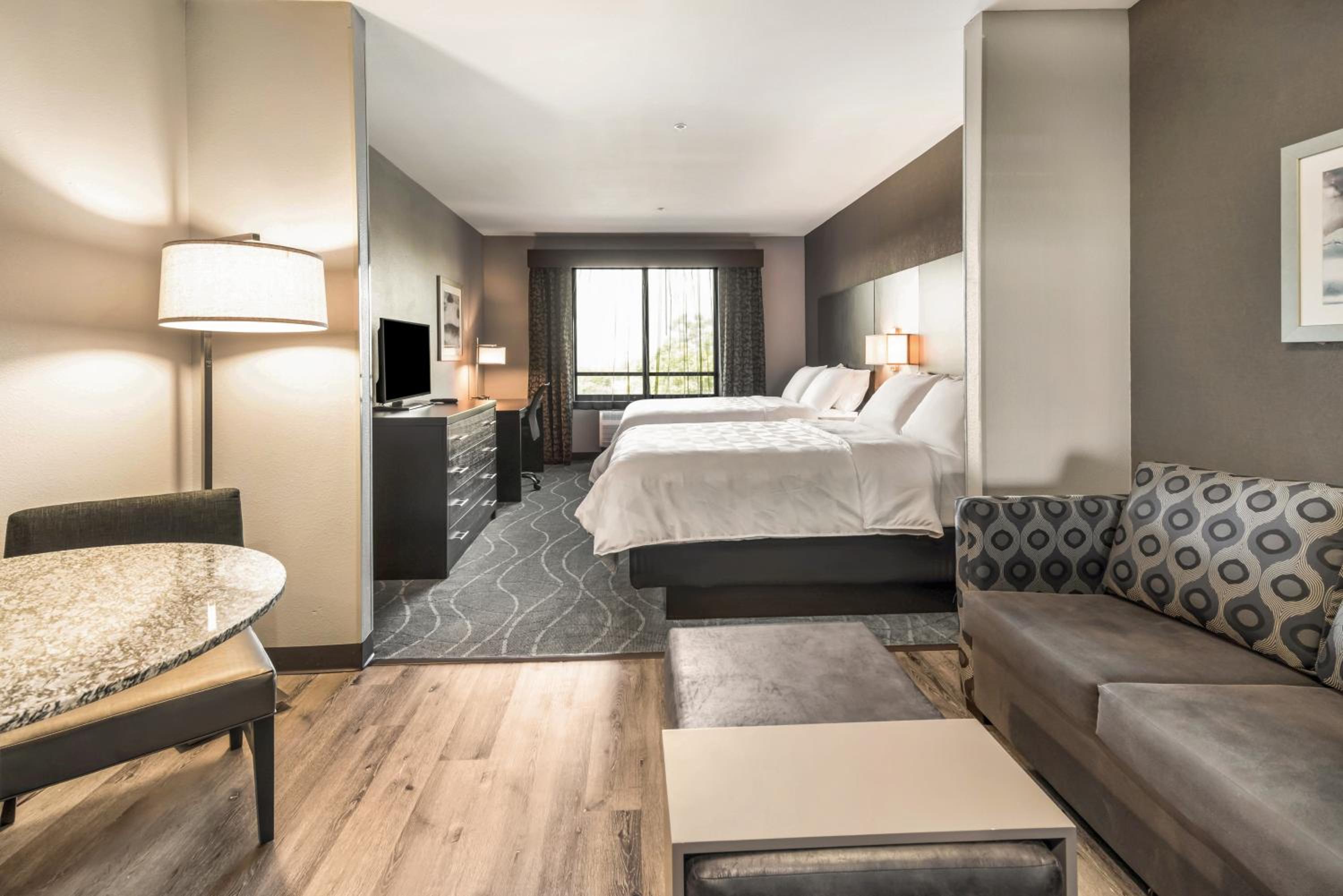 Queen Suite with Two Queen Beds and Sofa Bed