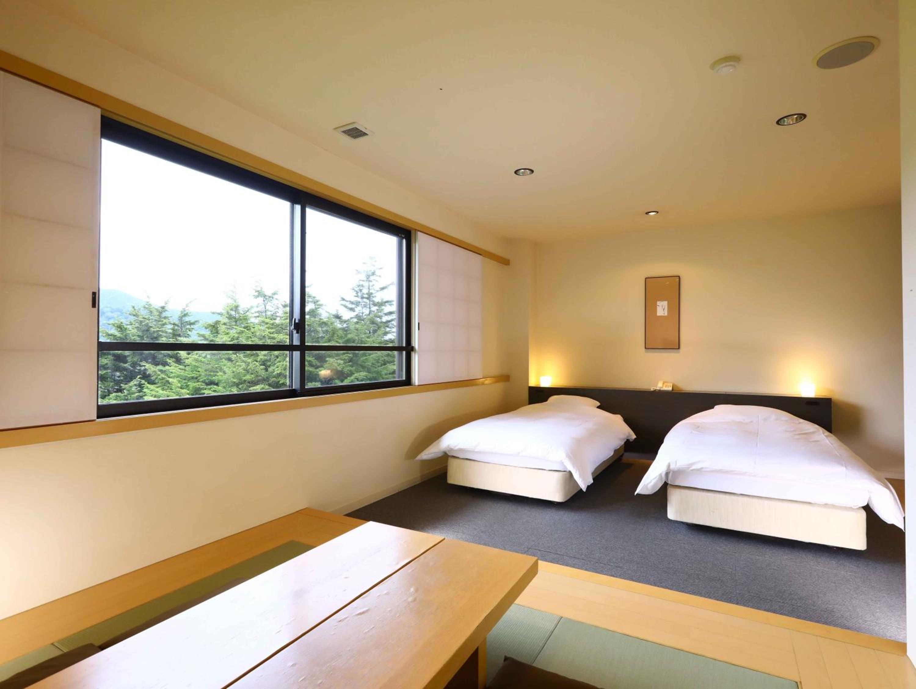 Twin Room with Shower