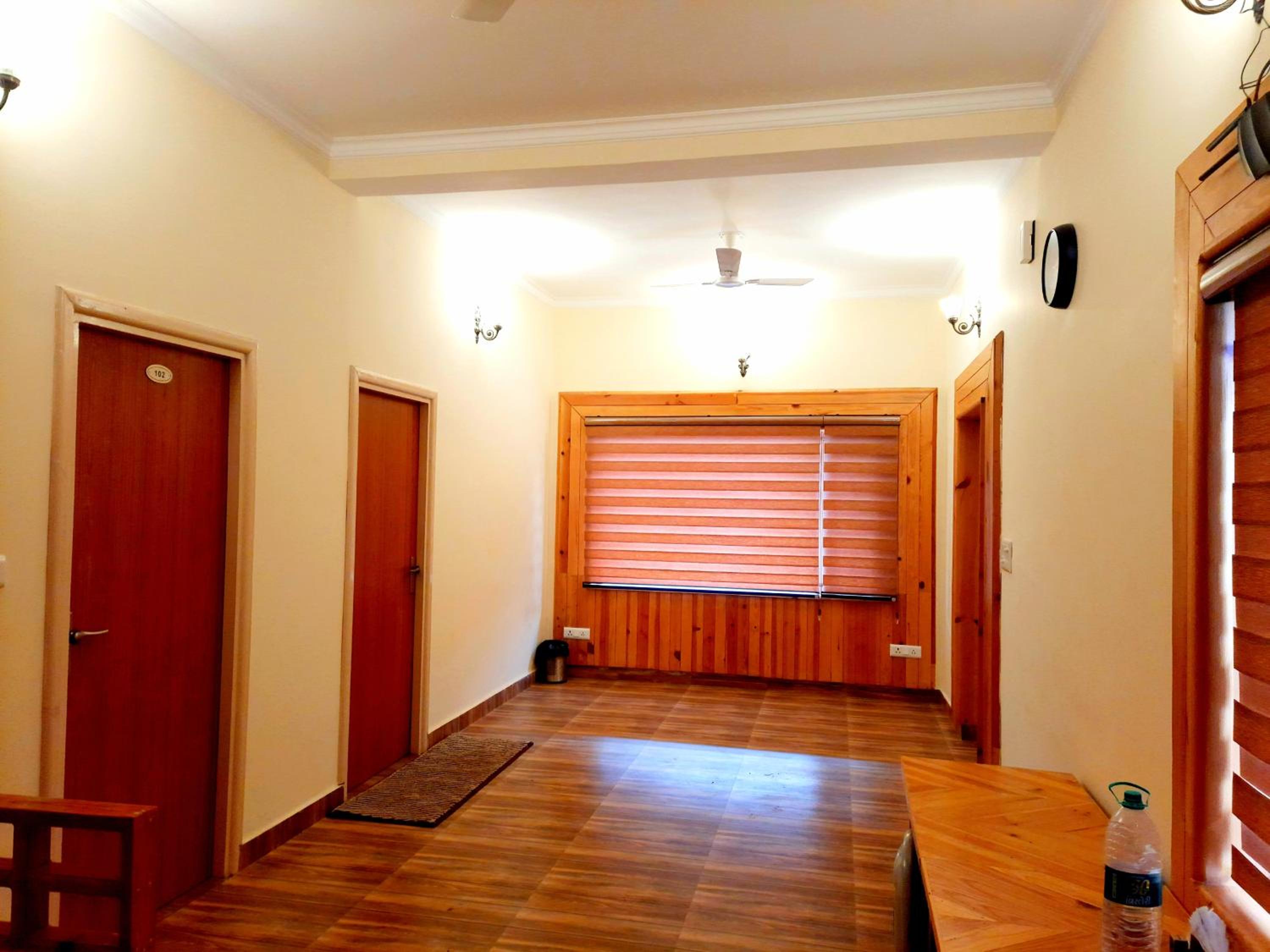 Family Room with Garden View photo 3