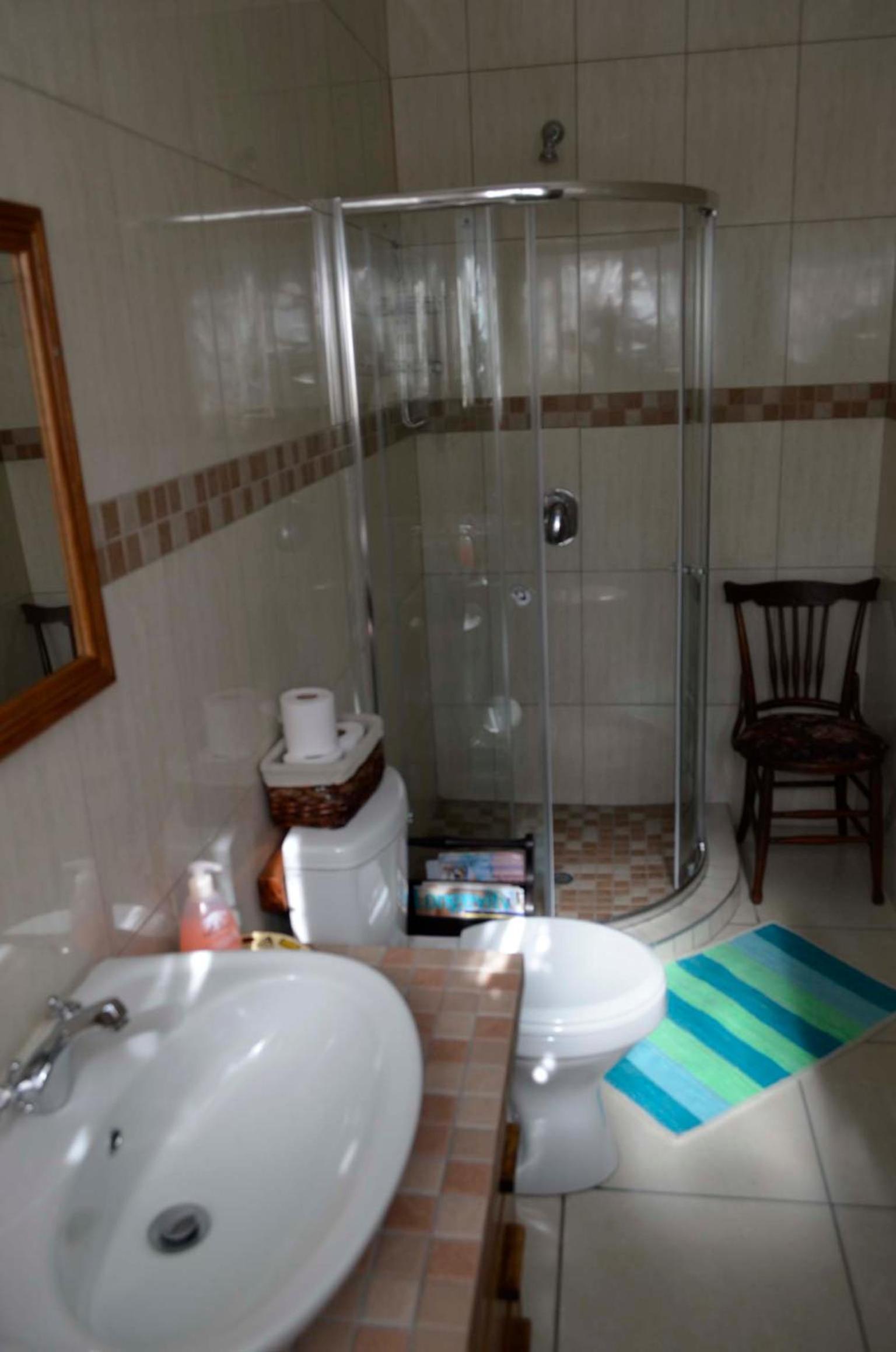 Self-Catering Cottage - Photo 3