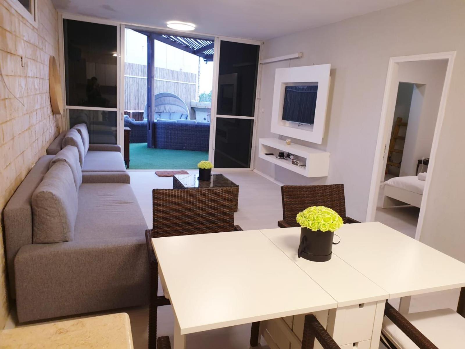 Family Room with Sea View photo 1