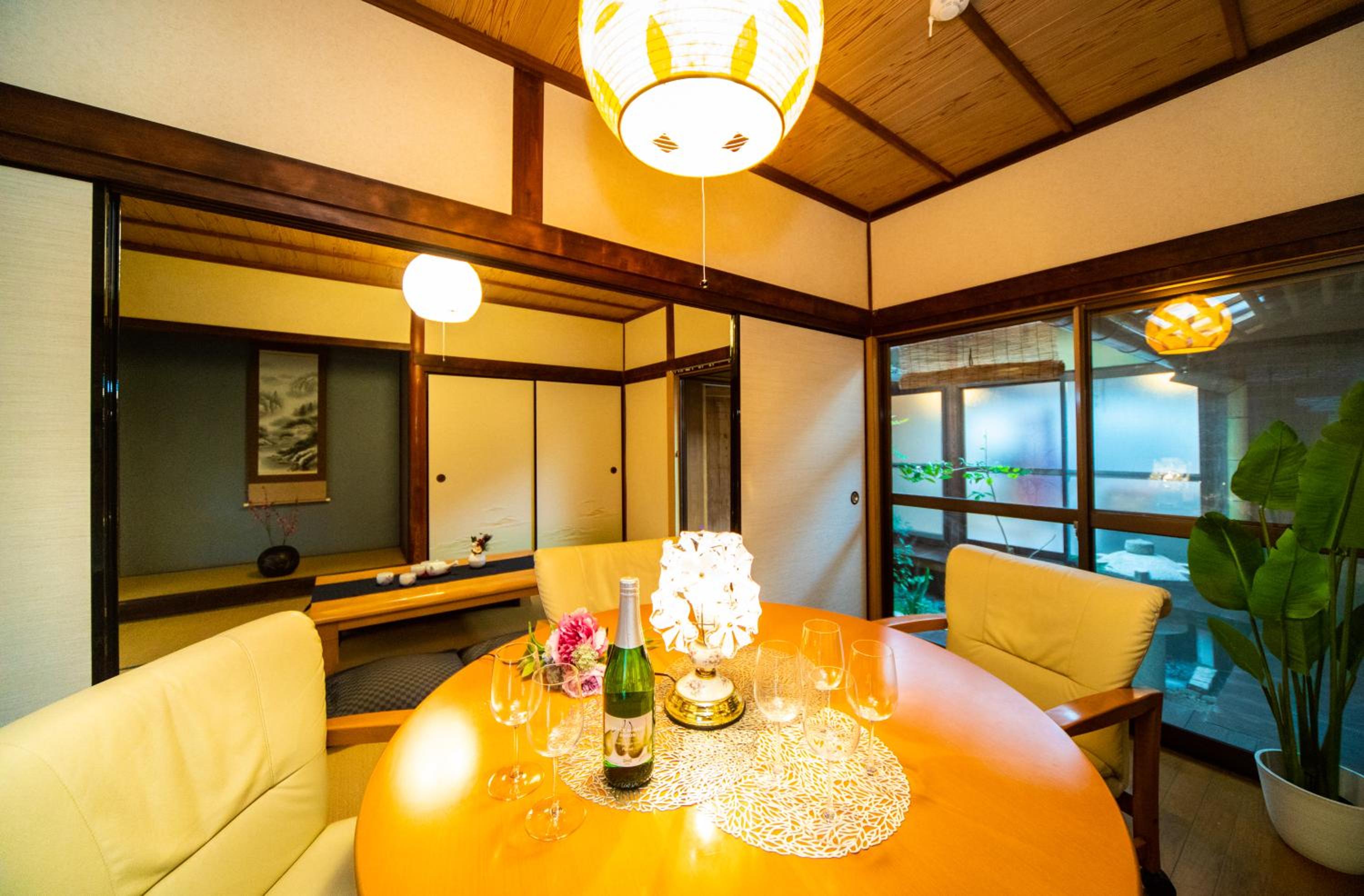 Two-Bedroom House - Photo 22