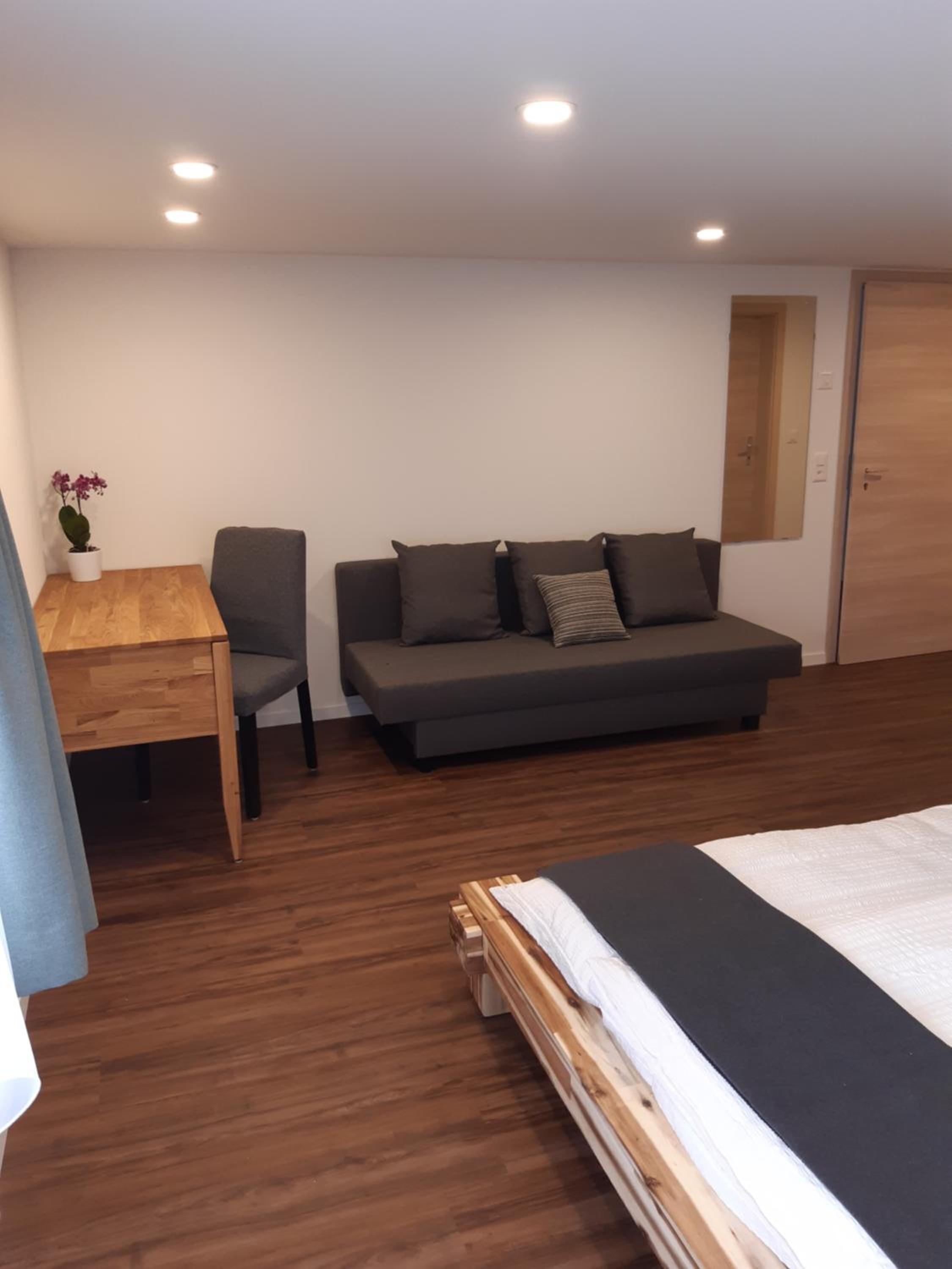 Triple Room with Private Bathroom - Photo 4