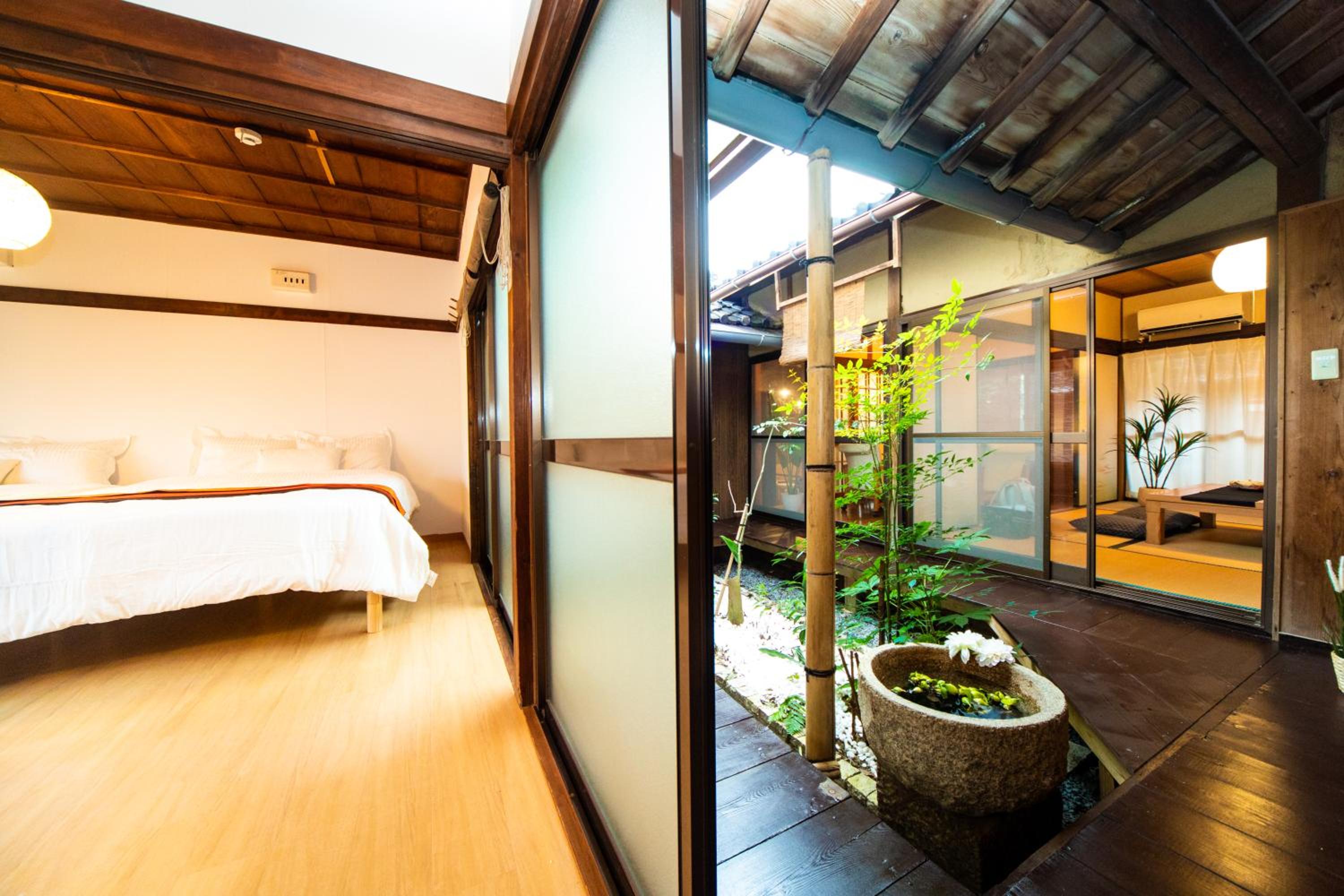 Two-Bedroom House - Photo 72