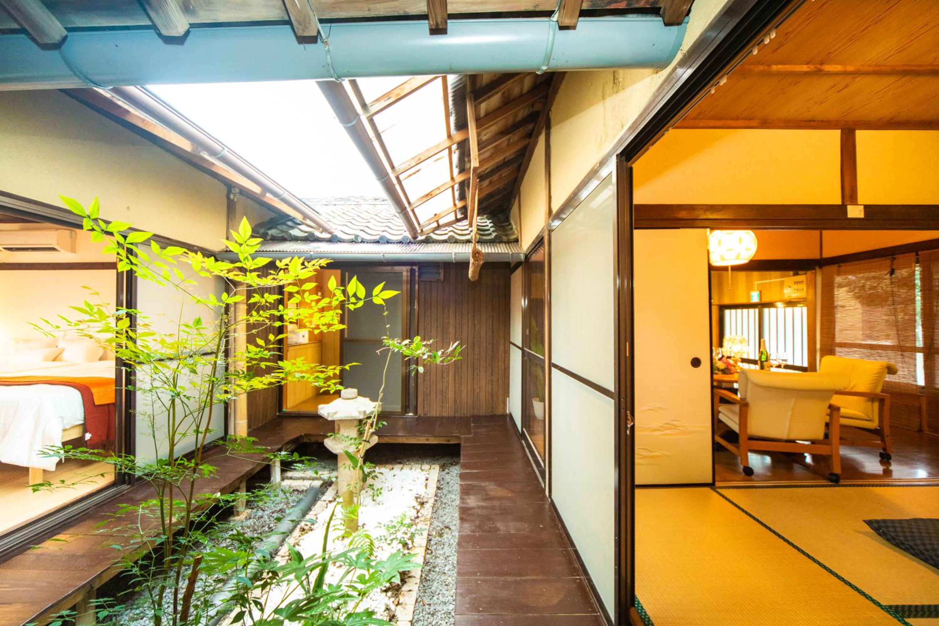 Two-Bedroom House - Photo 6