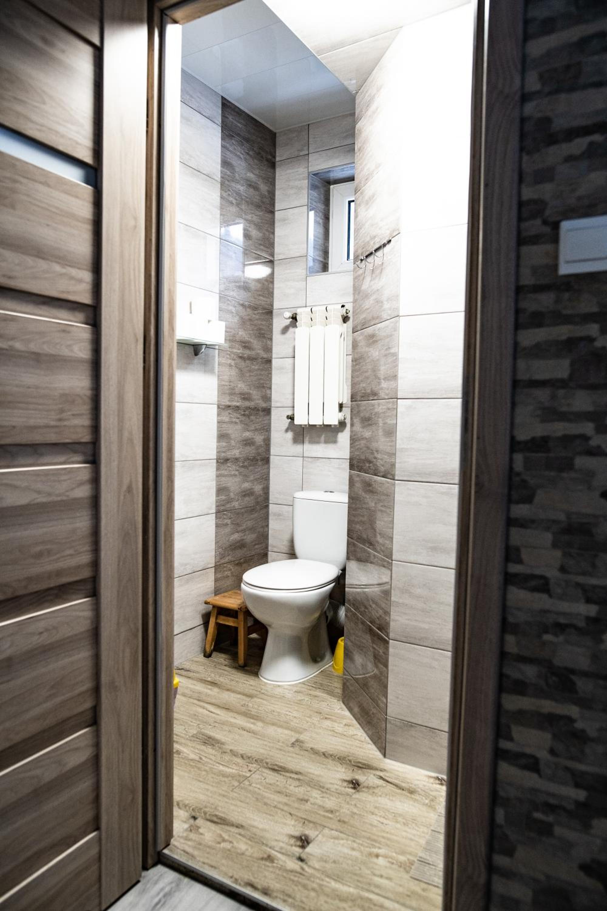 Quadruple Room - Photo 9