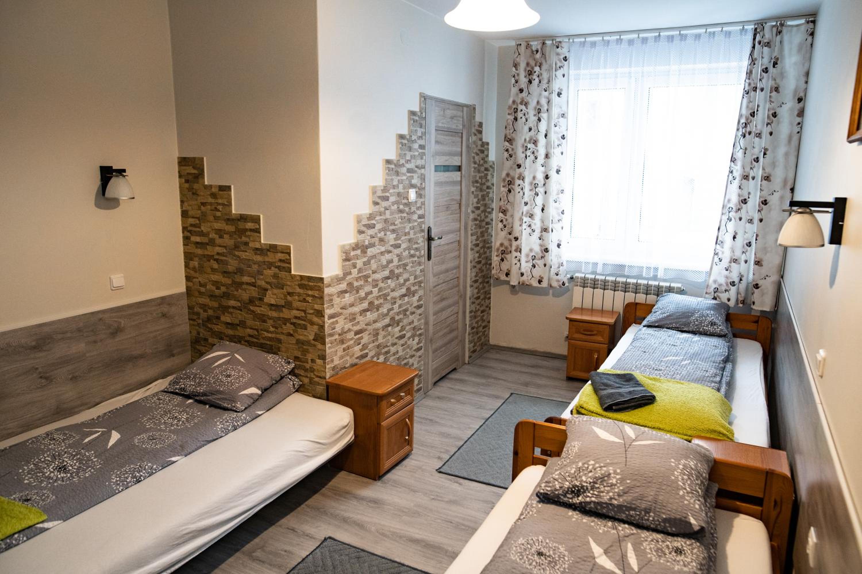 Triple Room - Photo 1