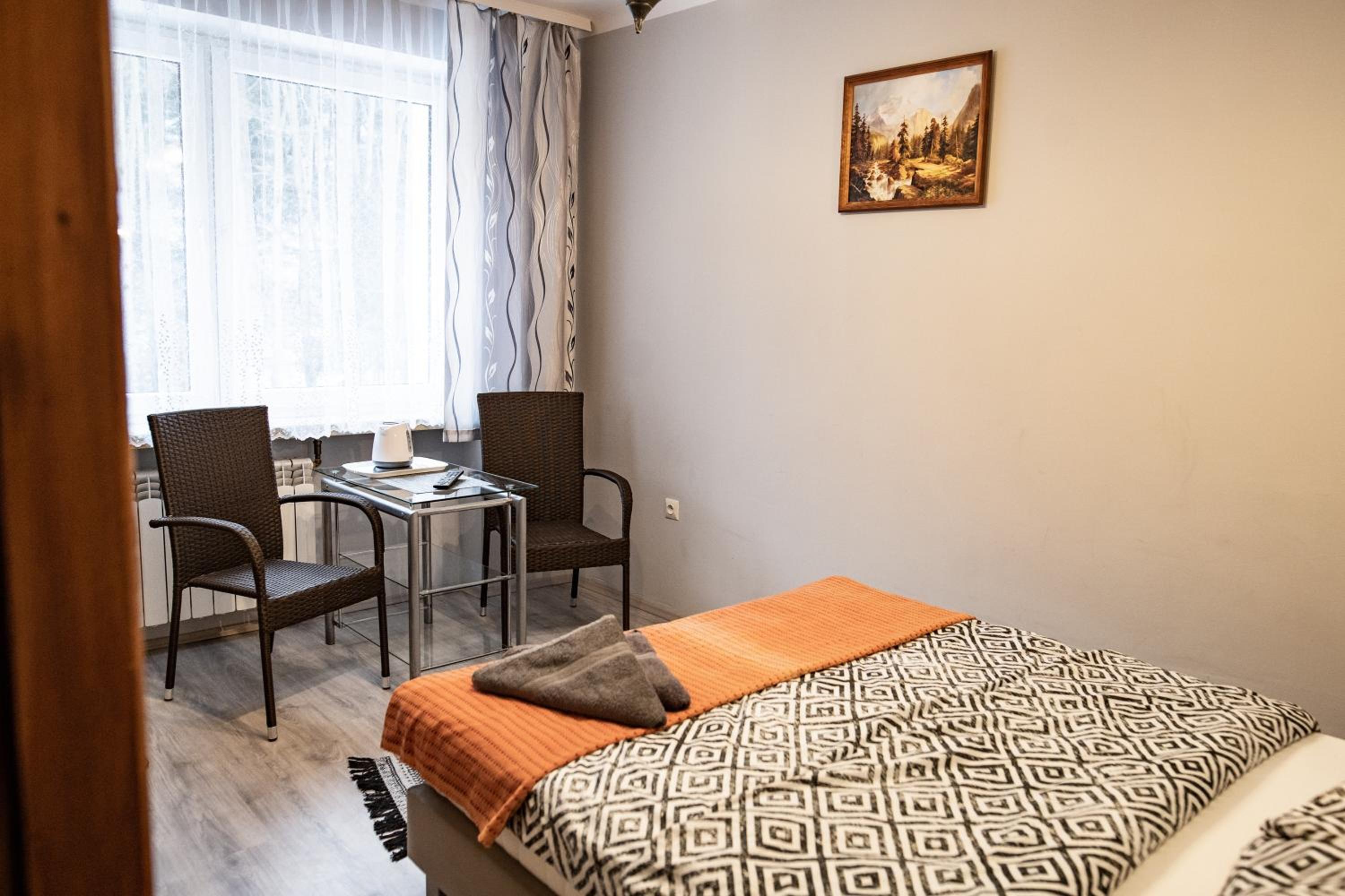 Double Room - Photo 1