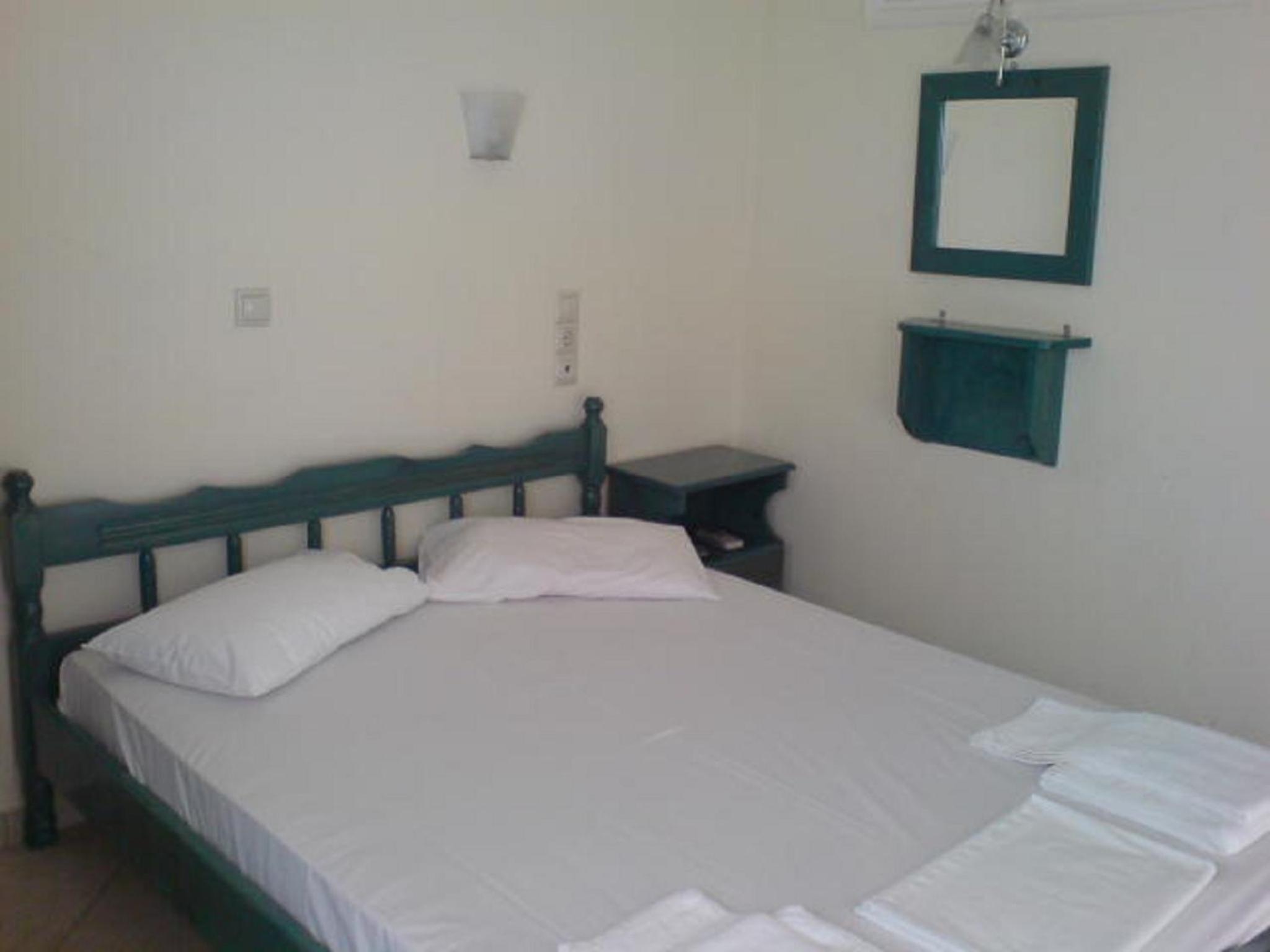 One-Bedroom Apartment (2 Adults + 1 Child)