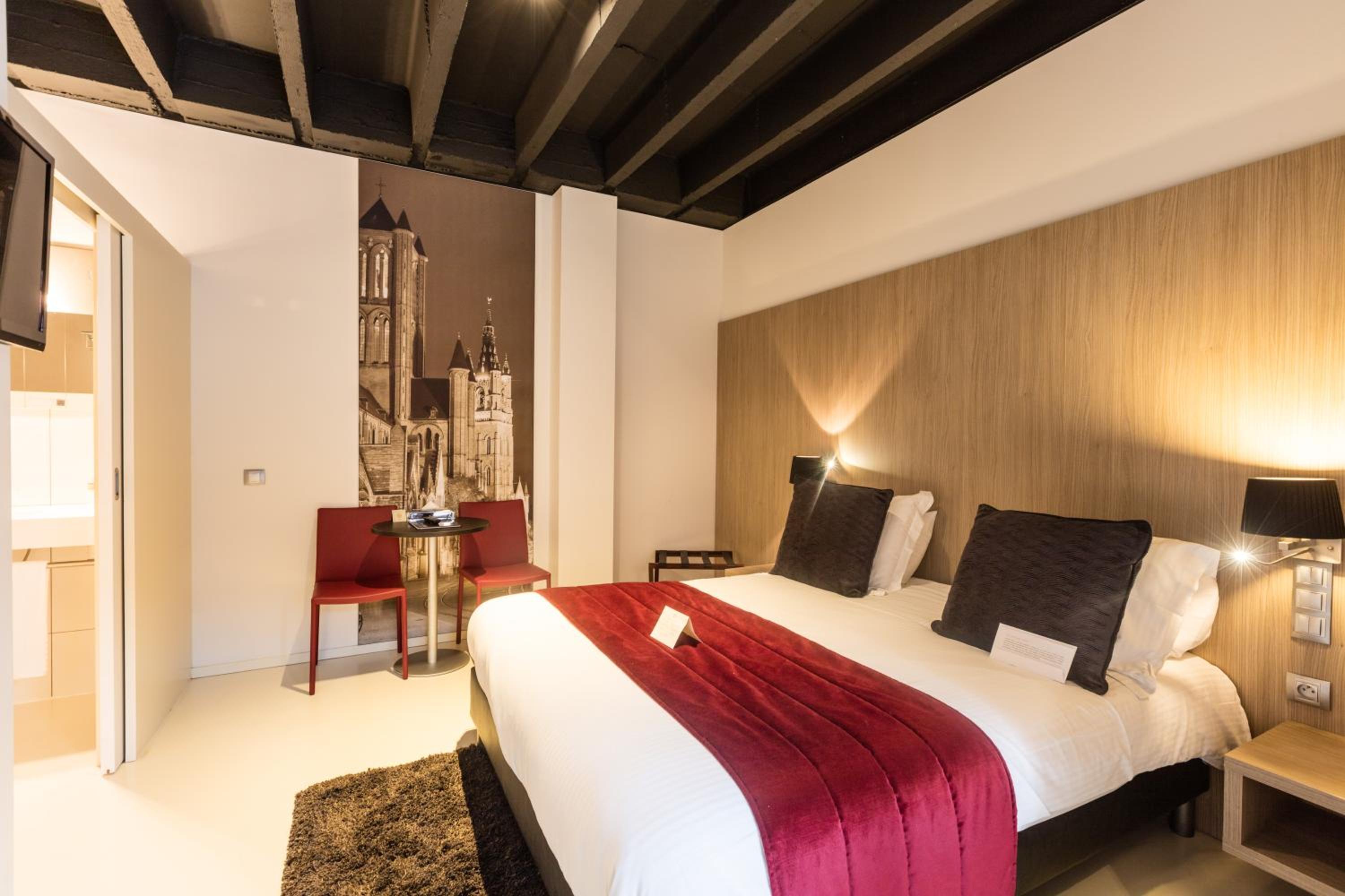 King Room - Photo 1