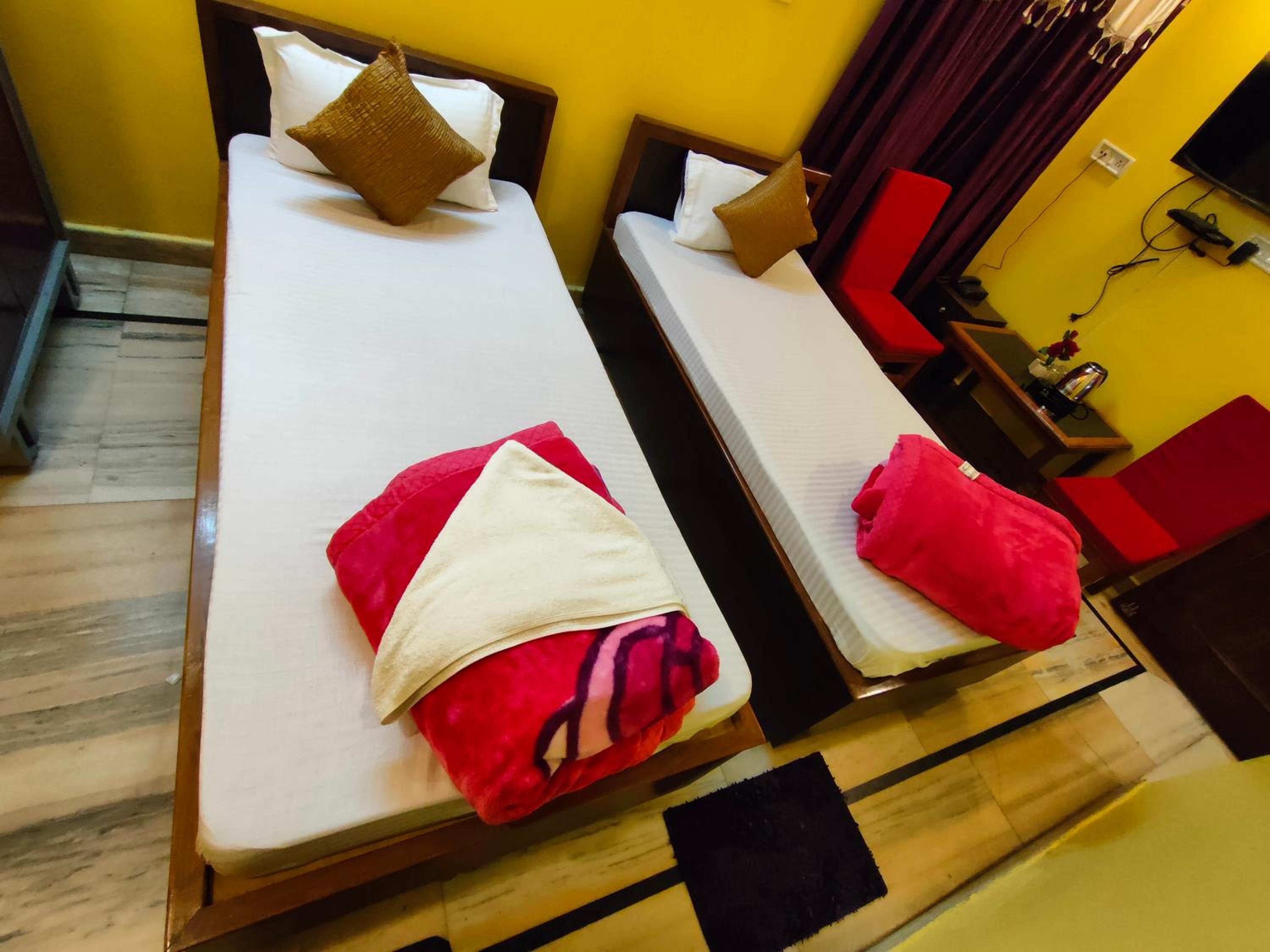 Standard Twin Room photo 2