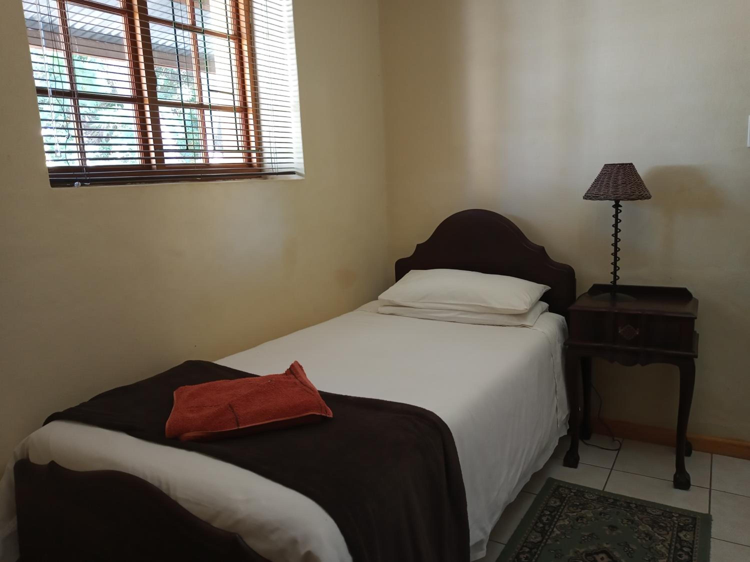 Single Room photo 1