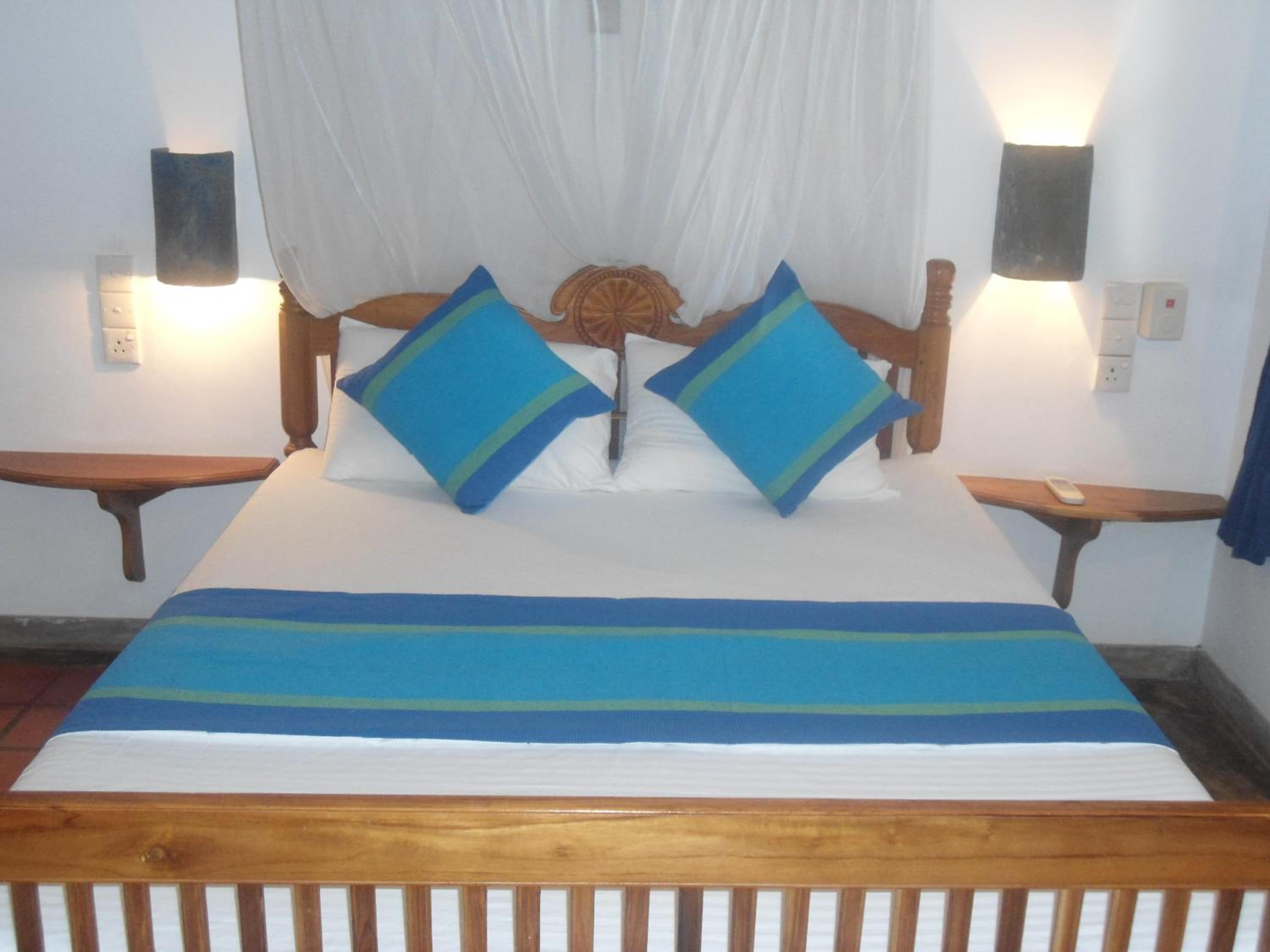 Deluxe Double Room with Balcony photo 1