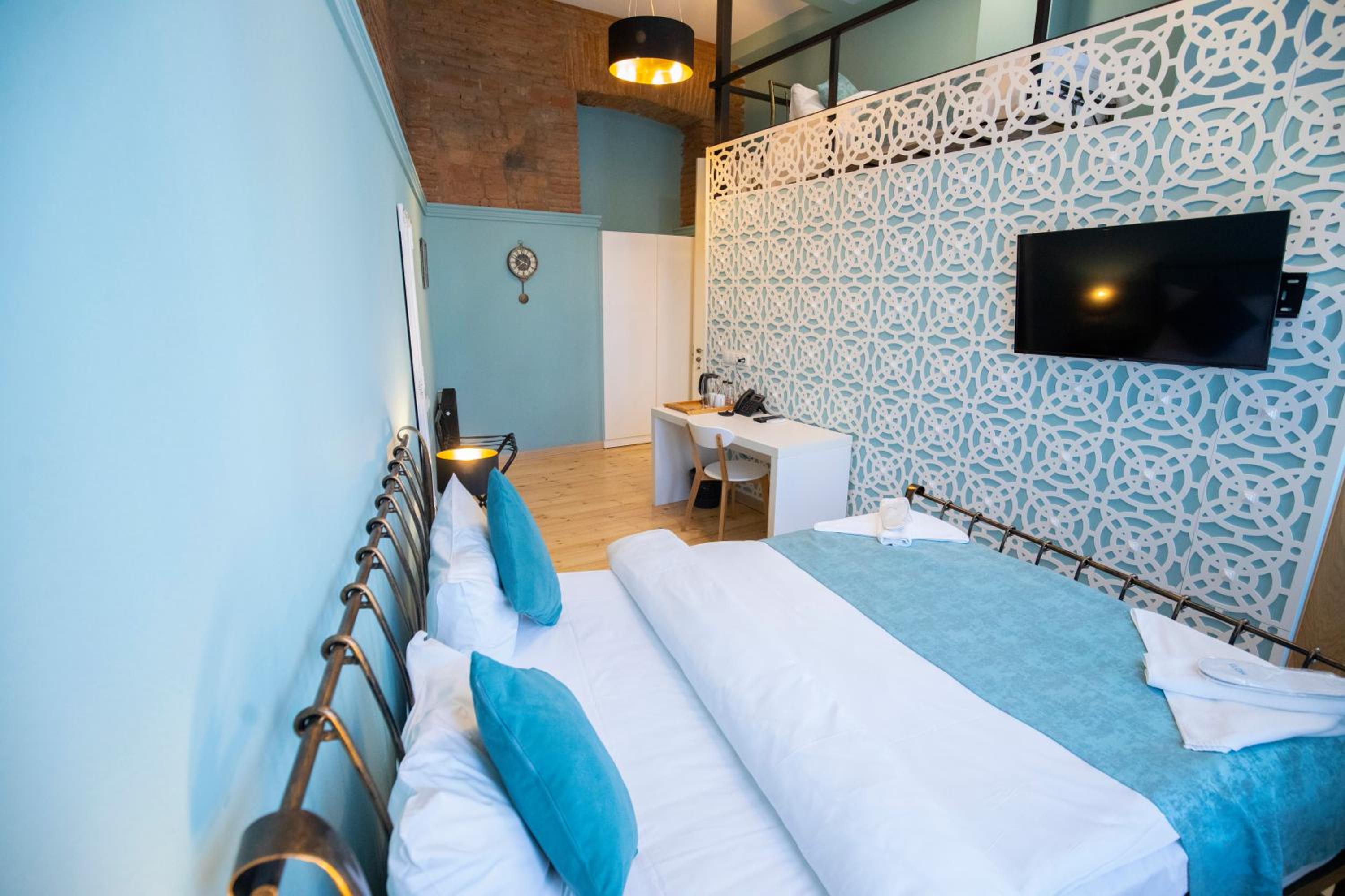 Triple Room - Photo 2