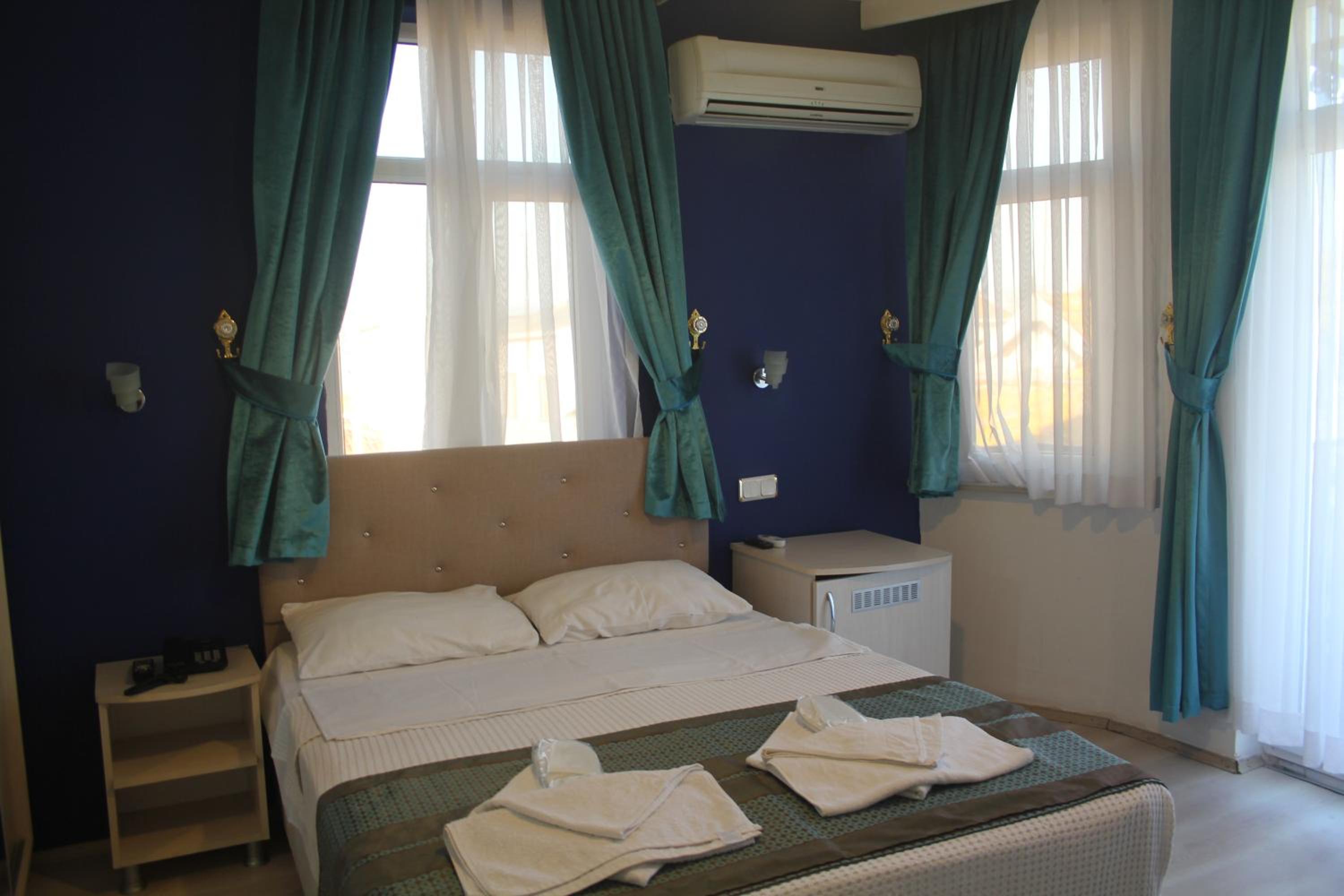 Deluxe Double Room with Sea View photo 1