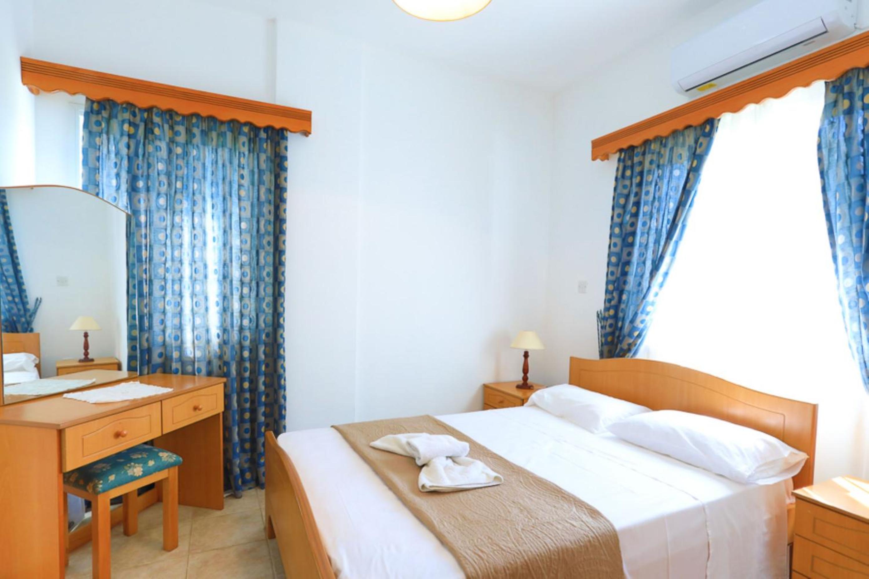 Three-Bedroom Villa photo 3