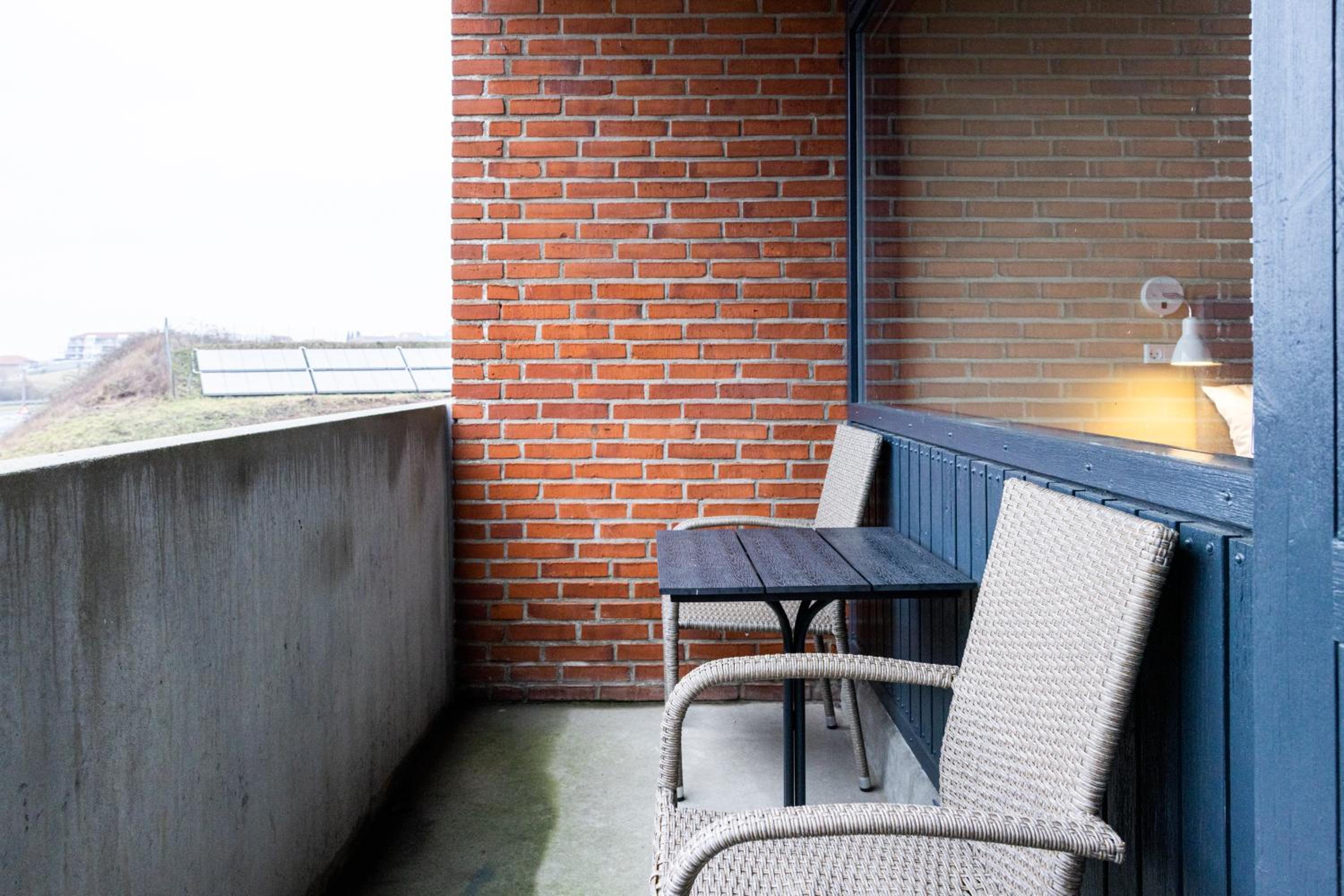 Deluxe Double Room with Balcony photo 3