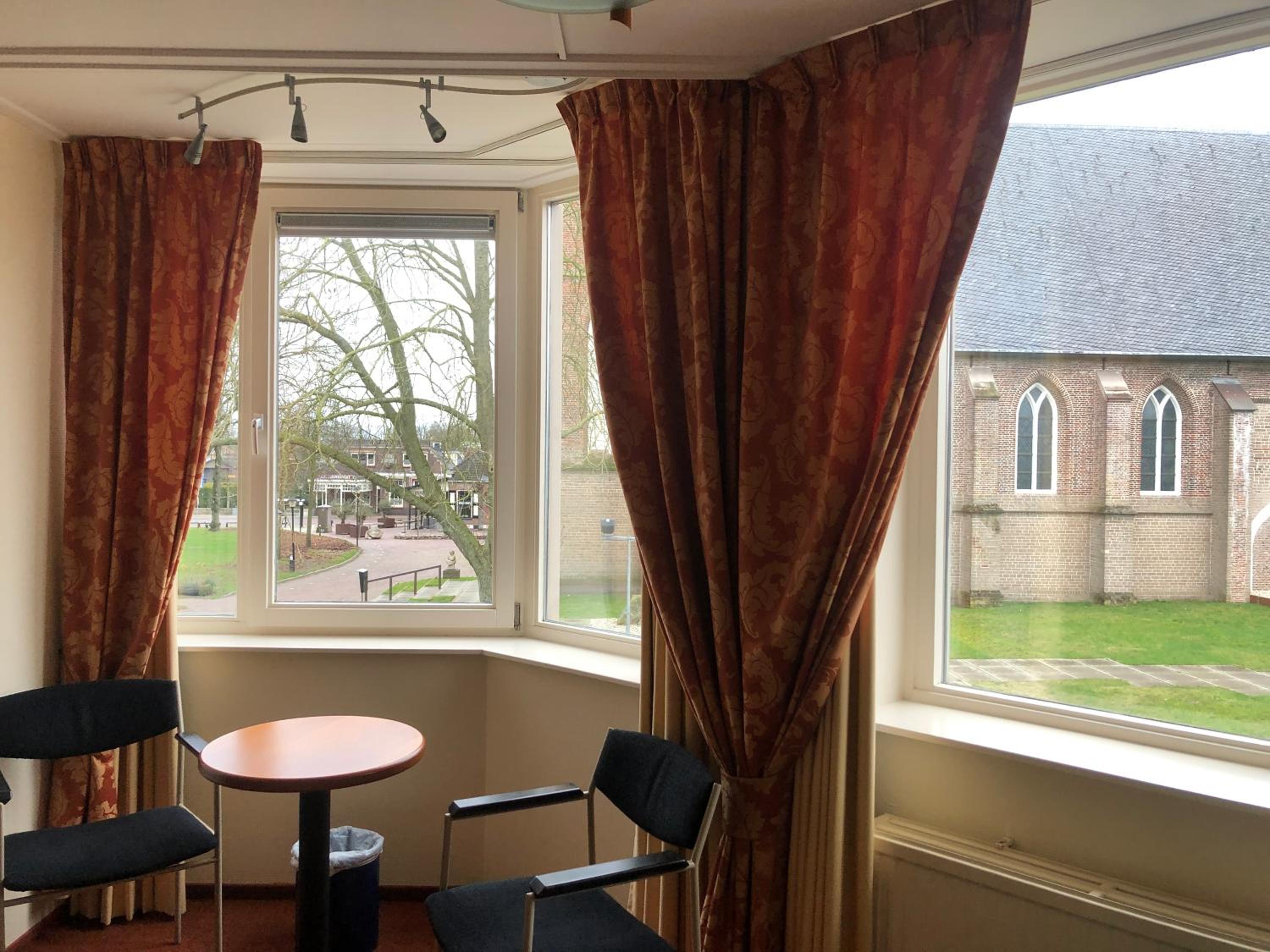 Comfort Room - Photo 10
