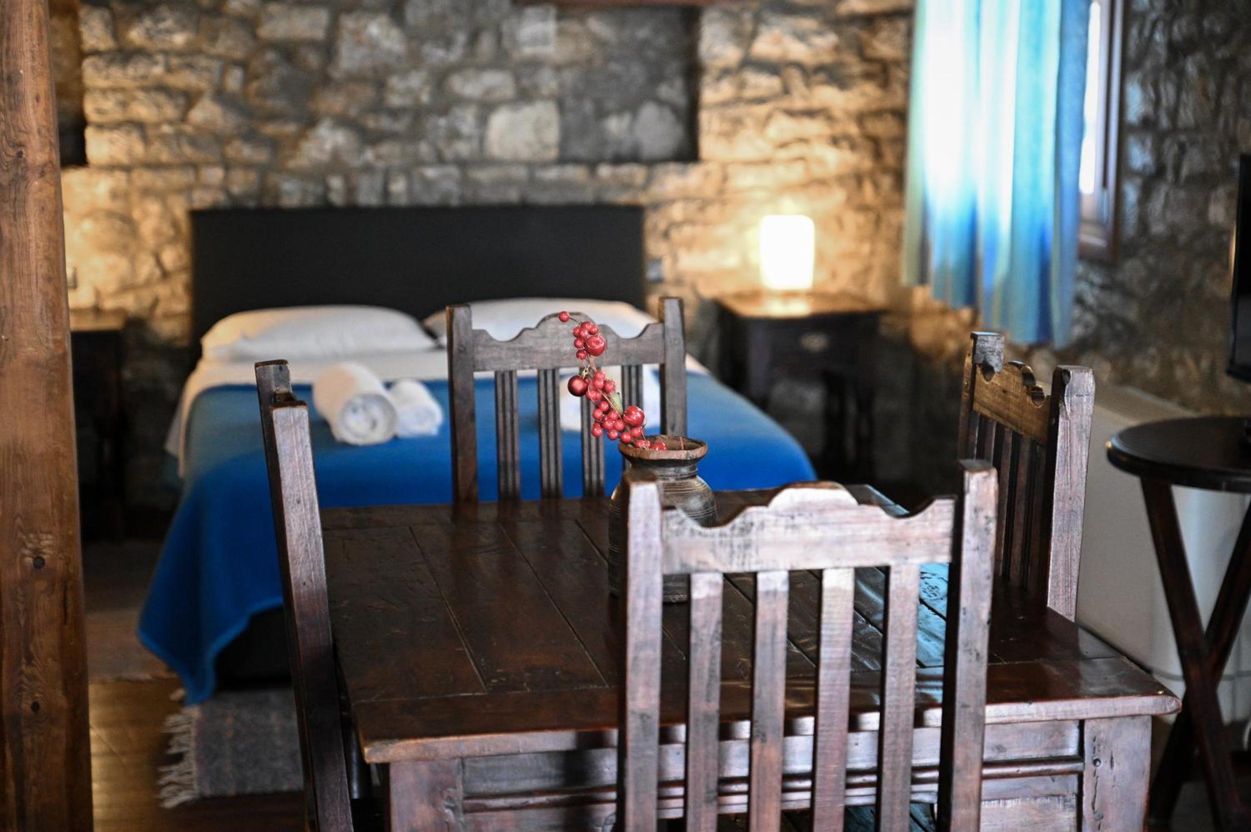 Family Room with Terrace - Photo 9