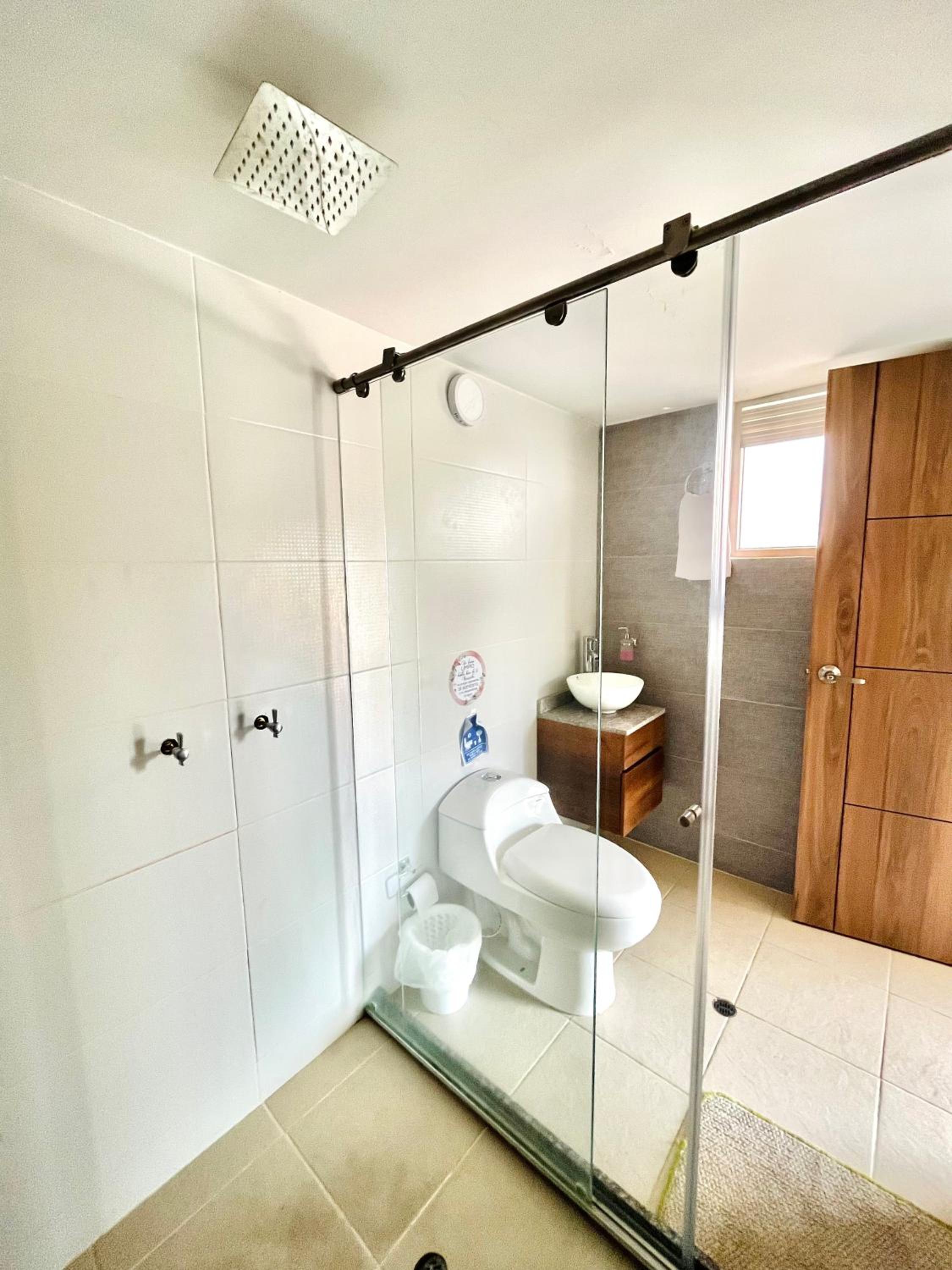 Double Room With Private Bathroom photo 2