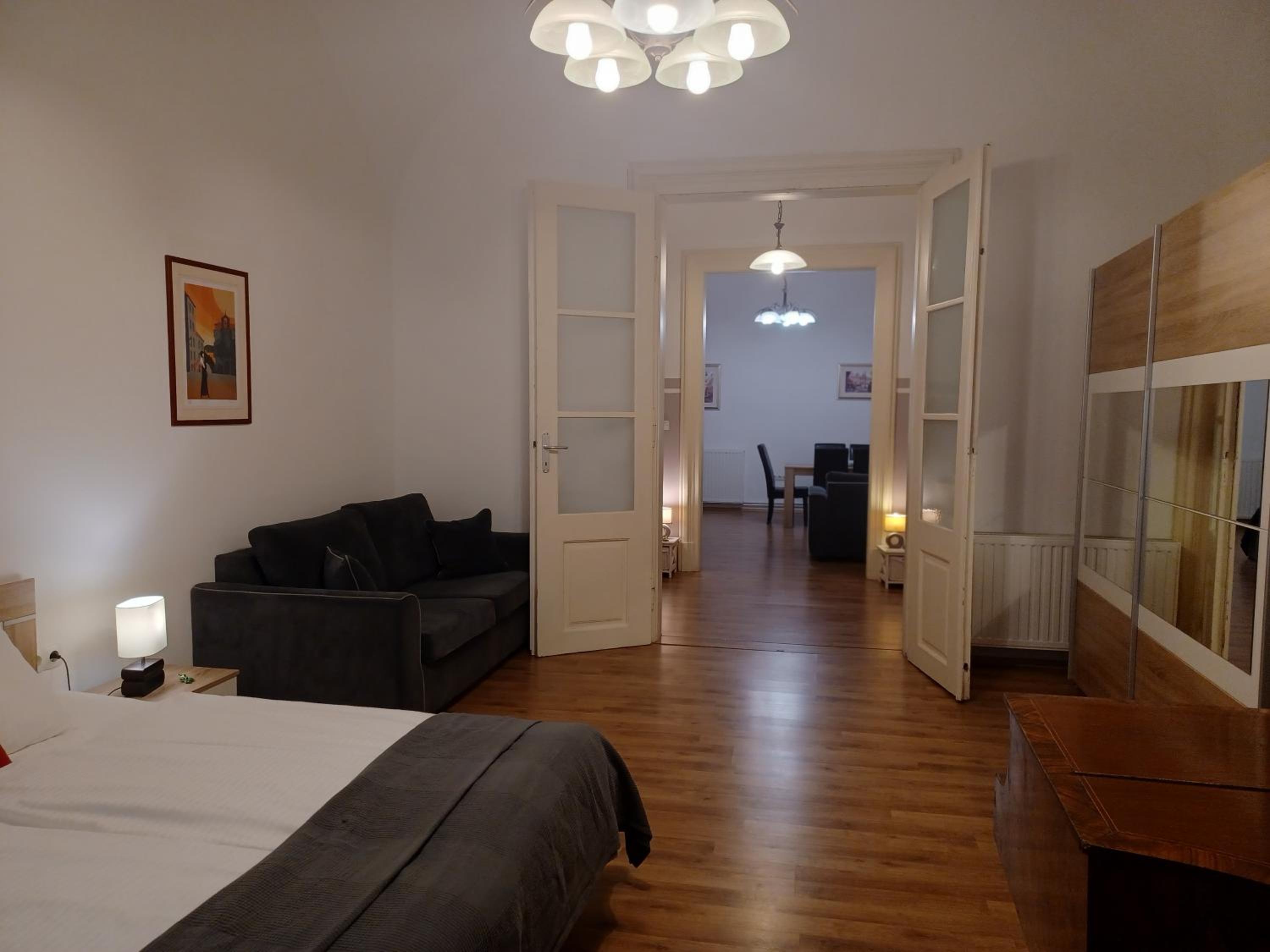 Three-Bedroom Apartment - Photo 11
