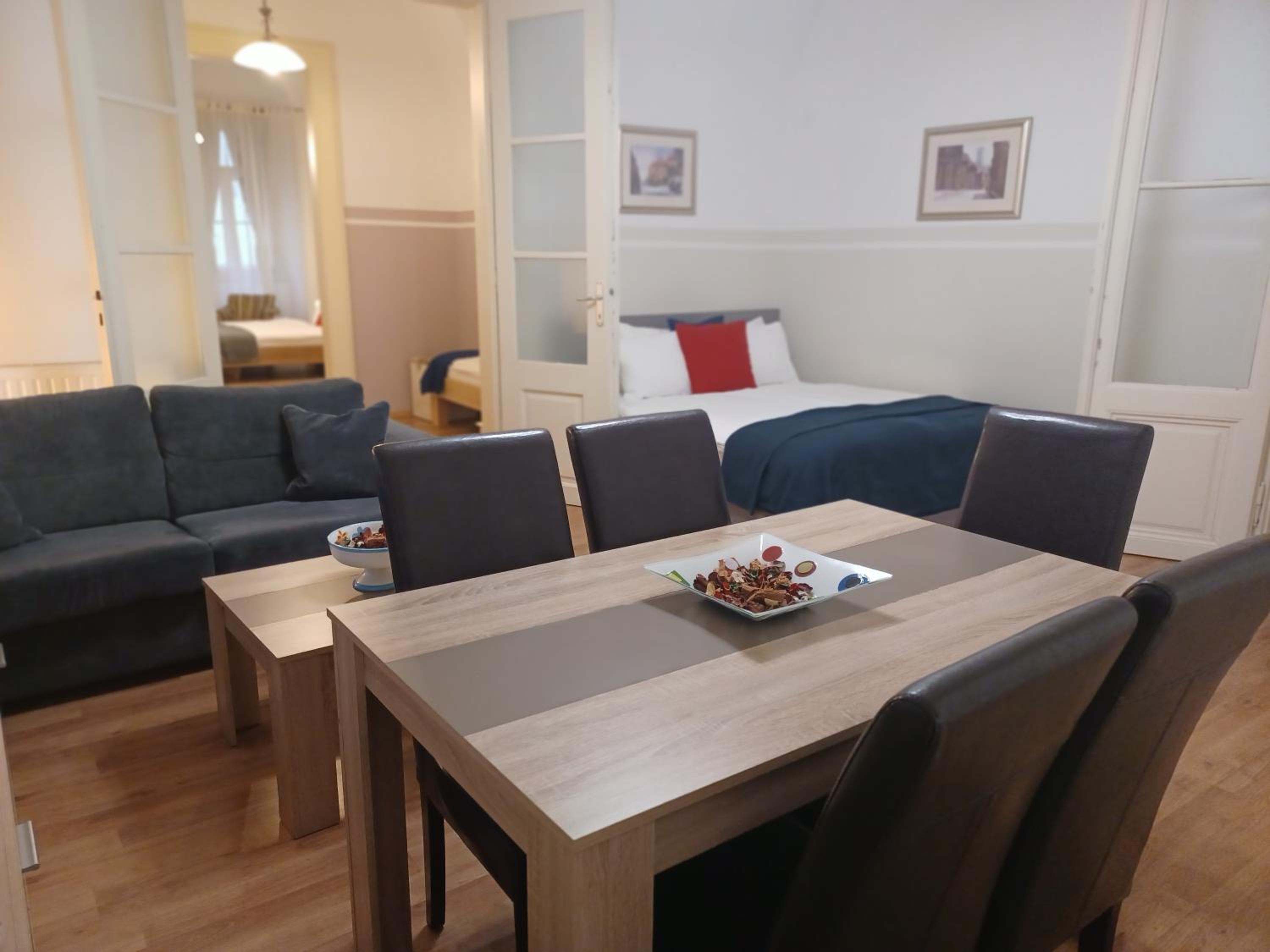 Three-Bedroom Apartment - Photo 40