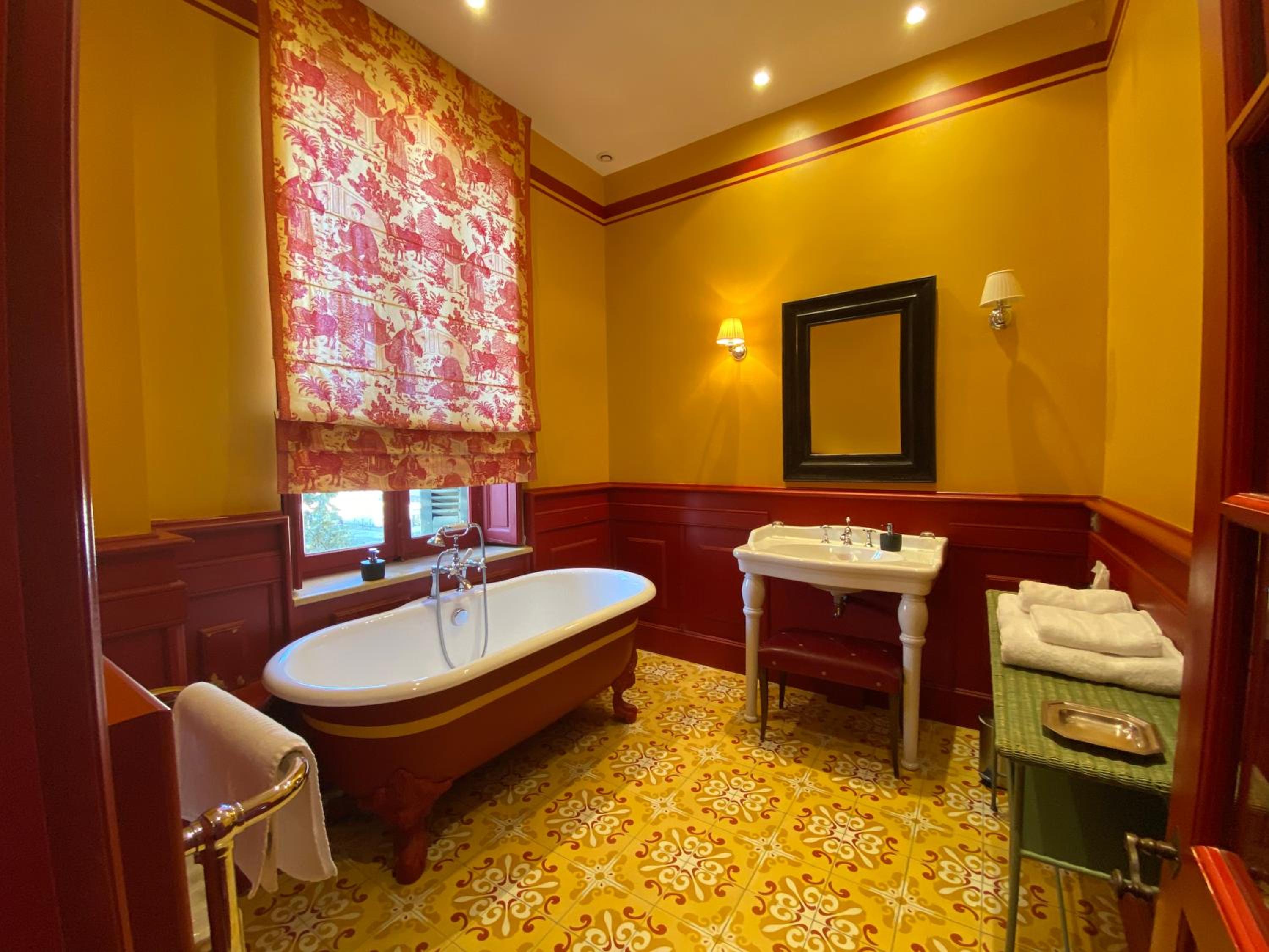 Studio Apartment photo 3