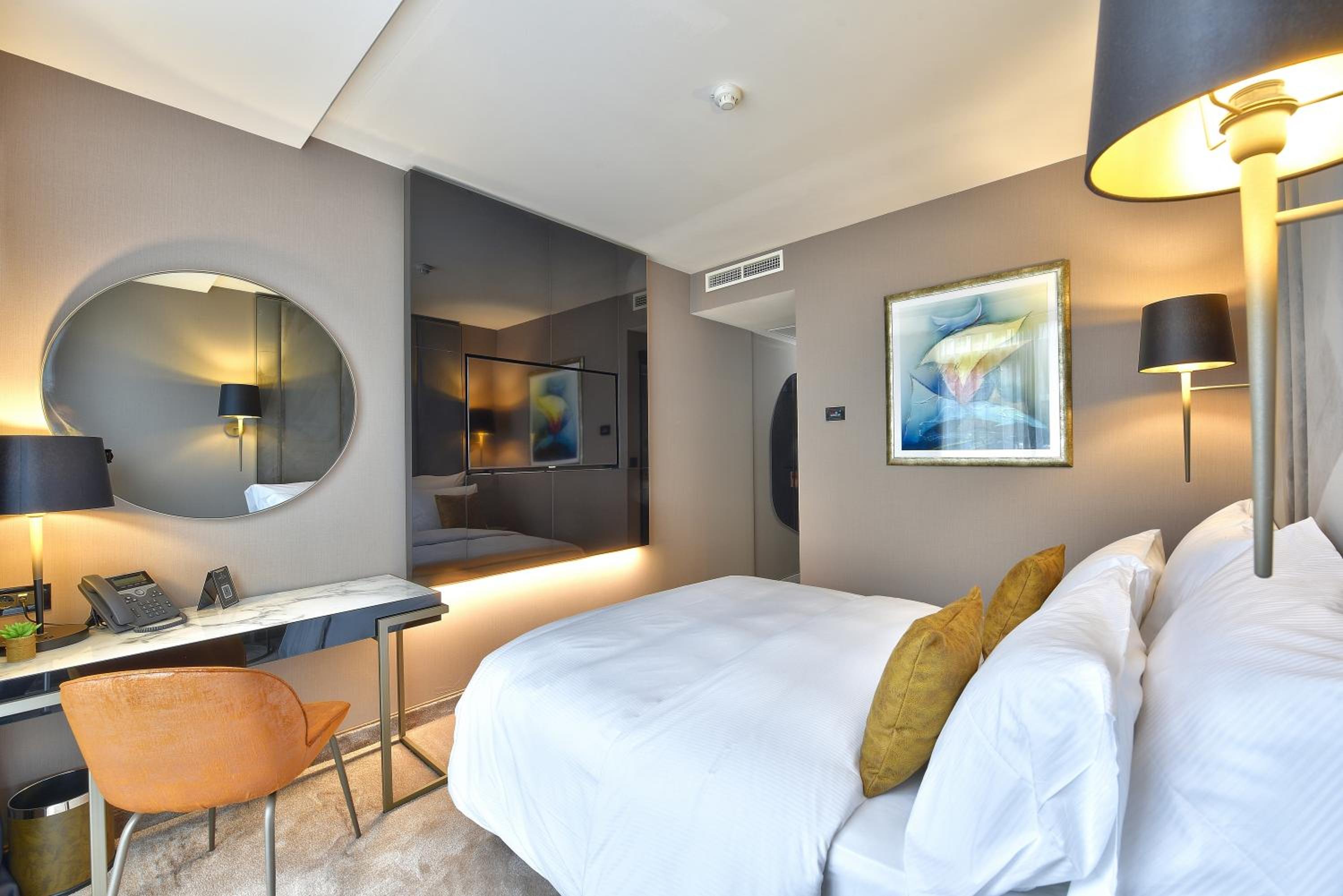 Classic Single Room