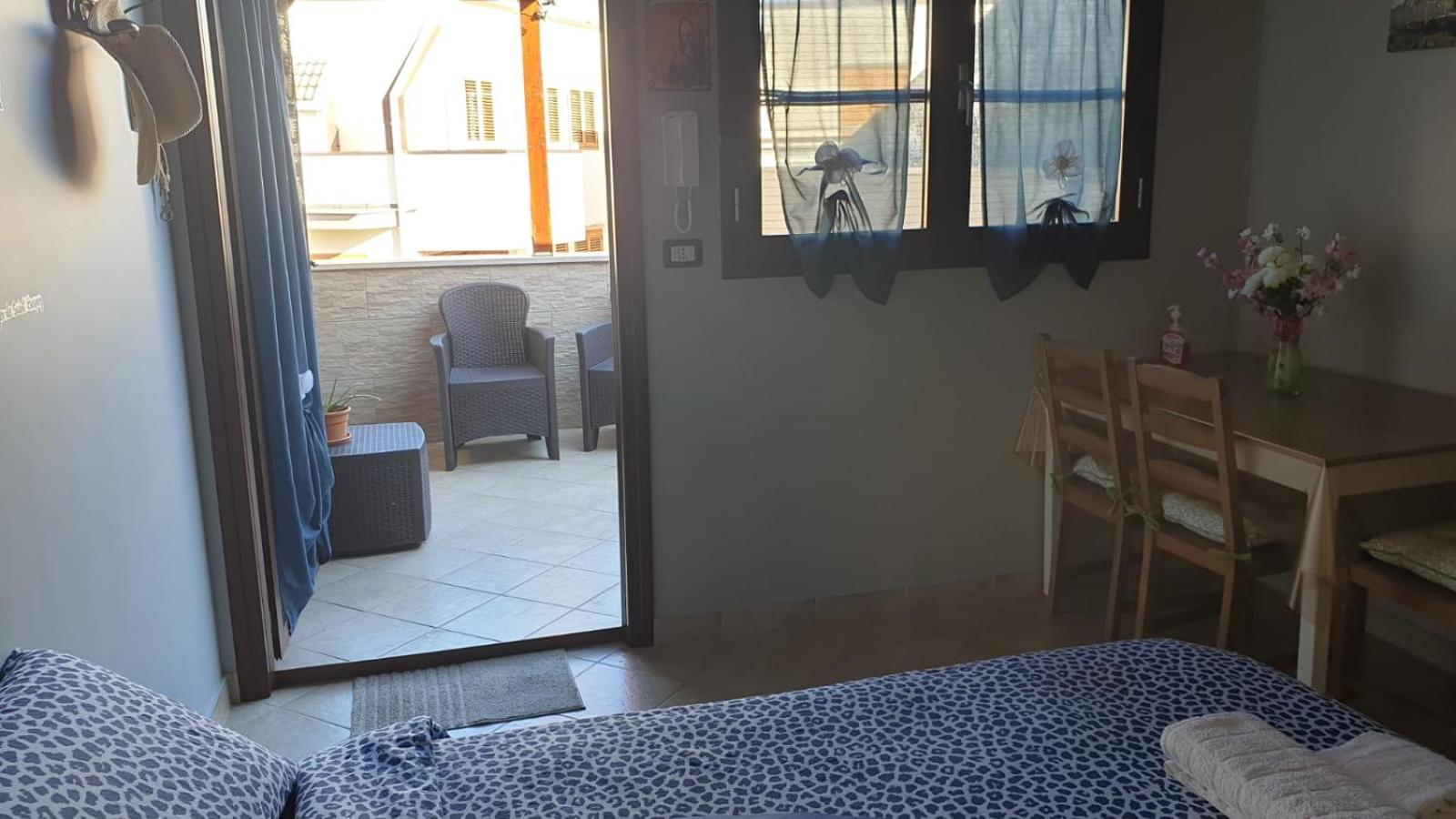 Double Room with Terrace - Photo 5