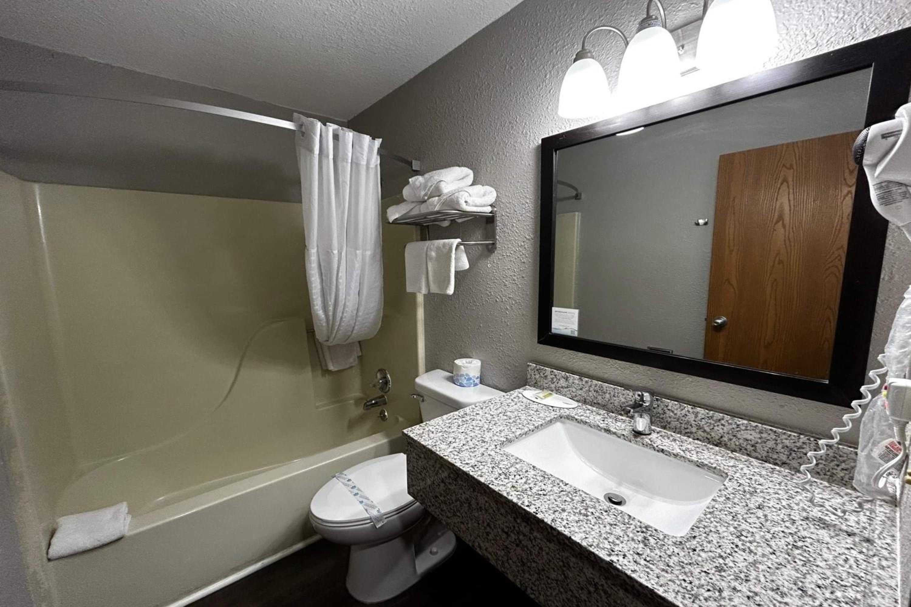 King/Queen Room - Non-Smoking