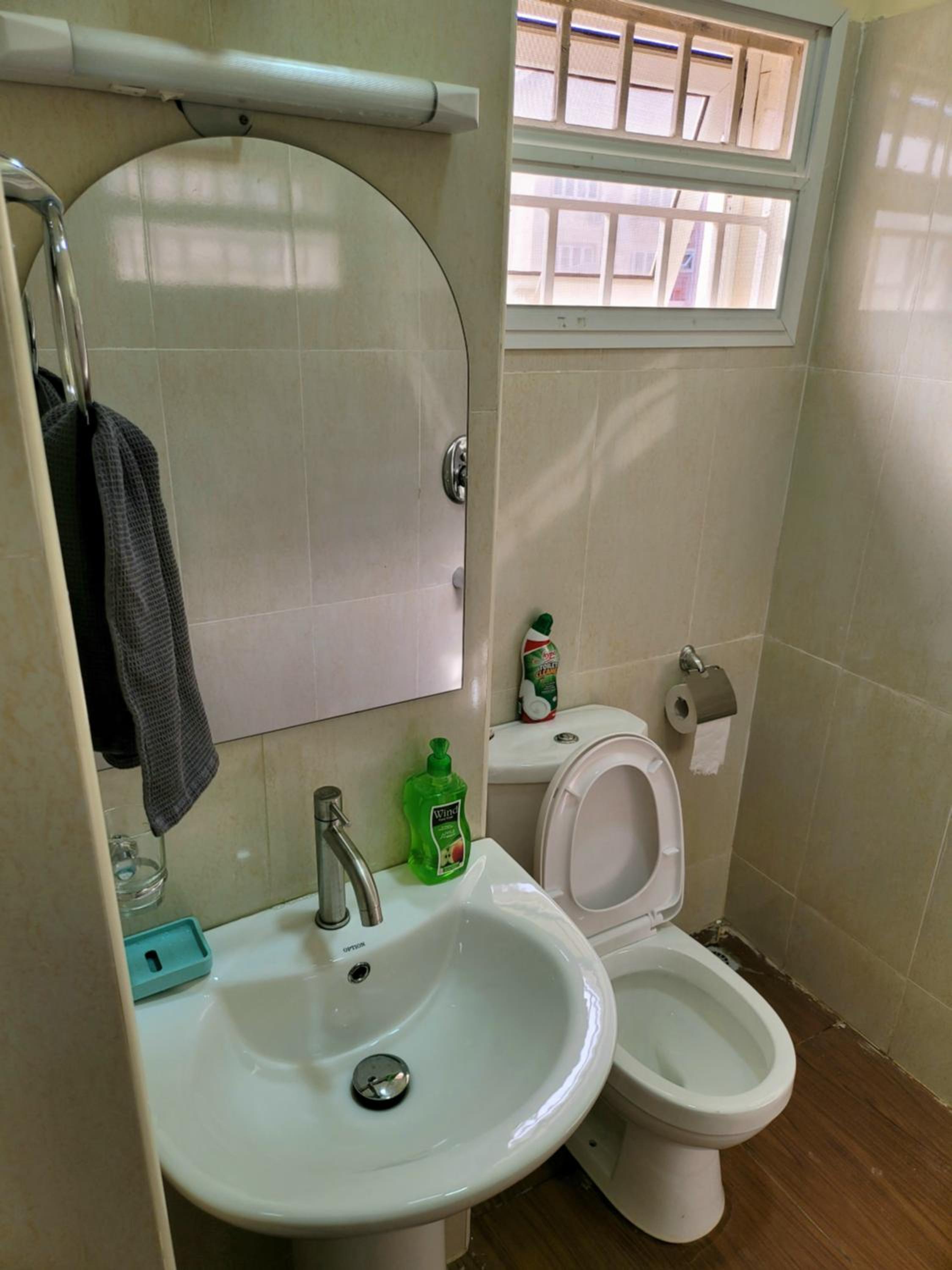 One-Bedroom Apartment photo 3