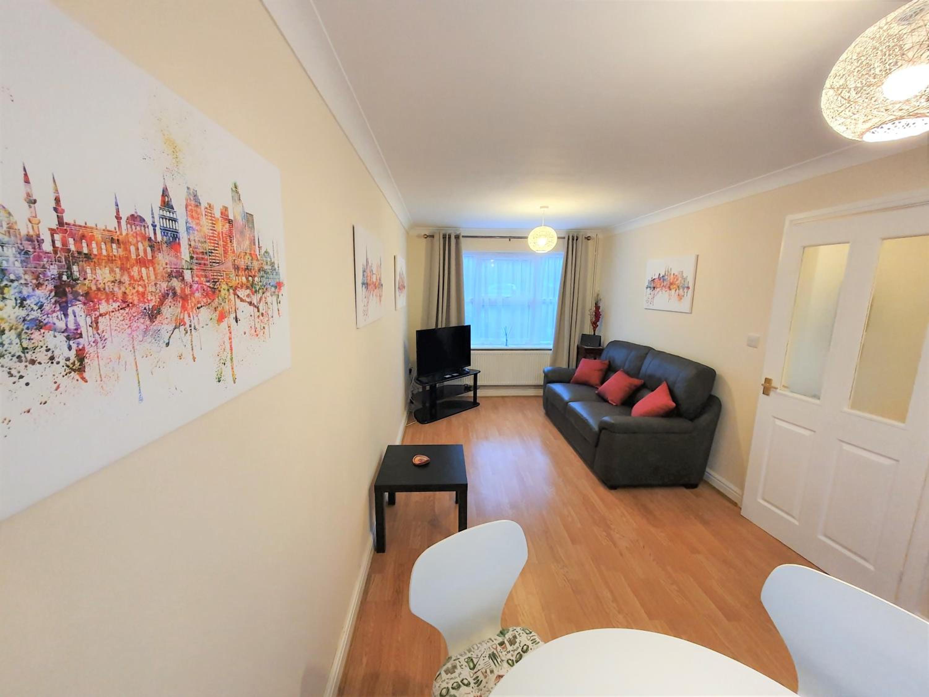 Two-Bedroom House photo 3