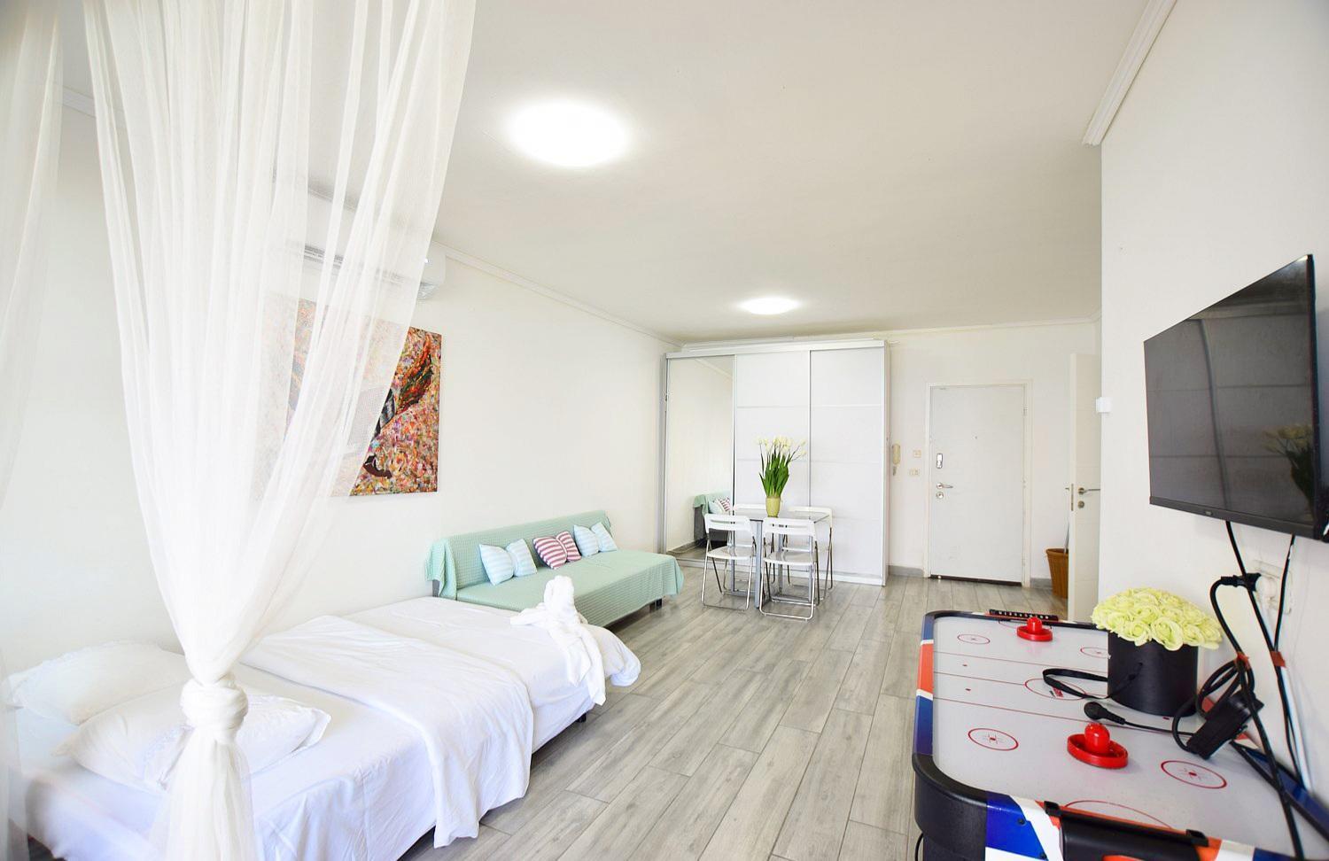Apartment With Sea View photo 1