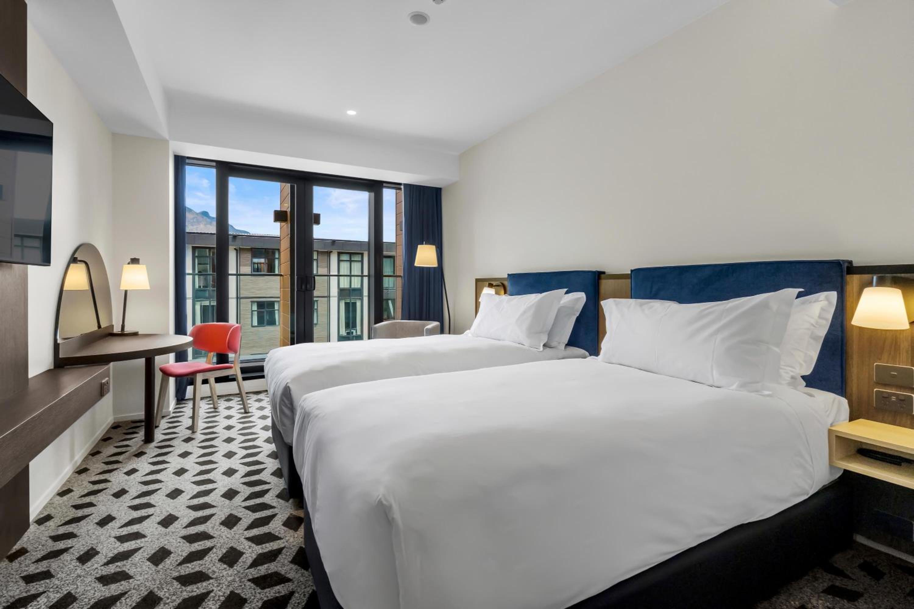 Standard Room with Two Single Beds - Photo 1