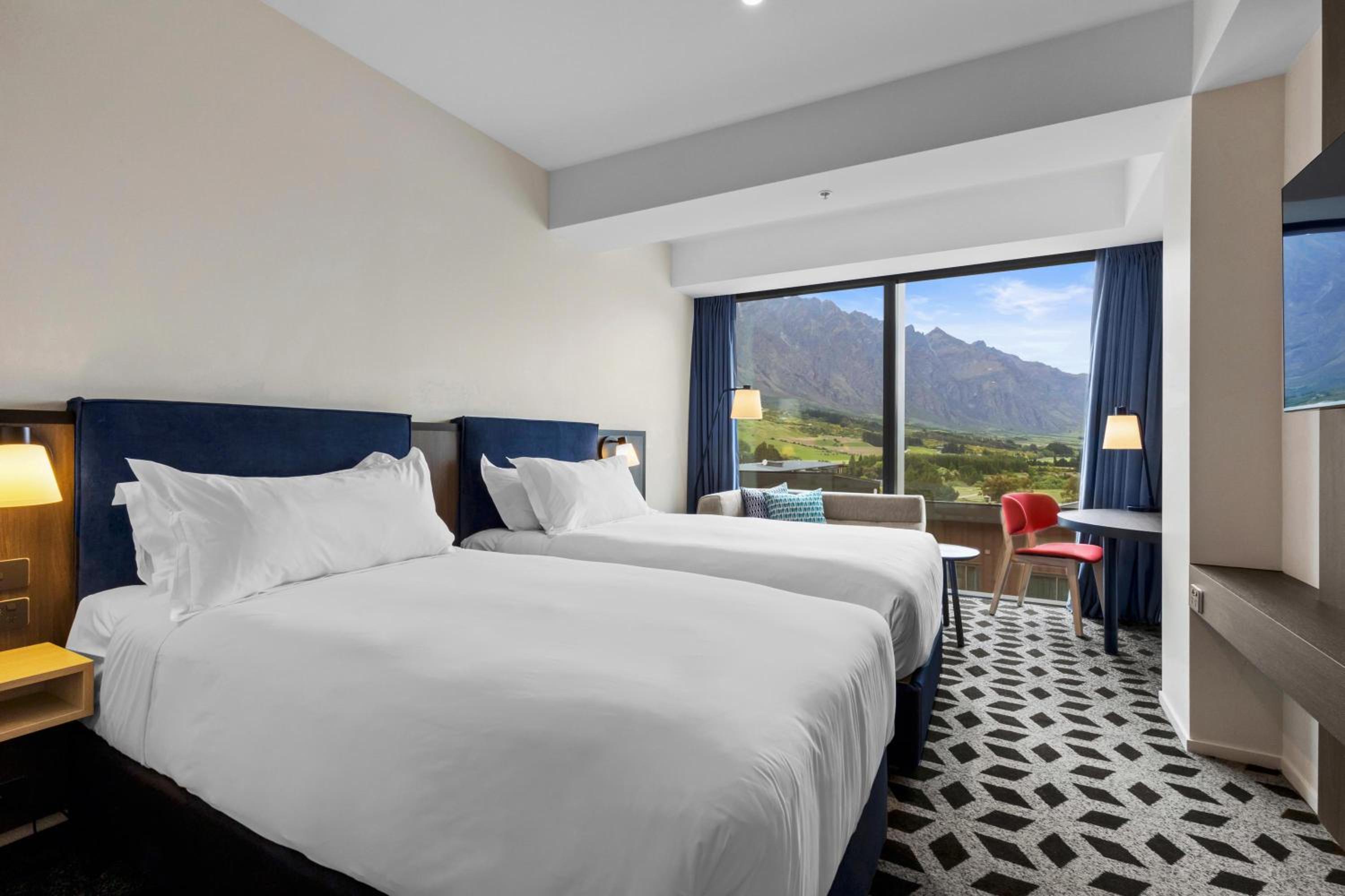 2 Single Standard Mountain View - Photo 1